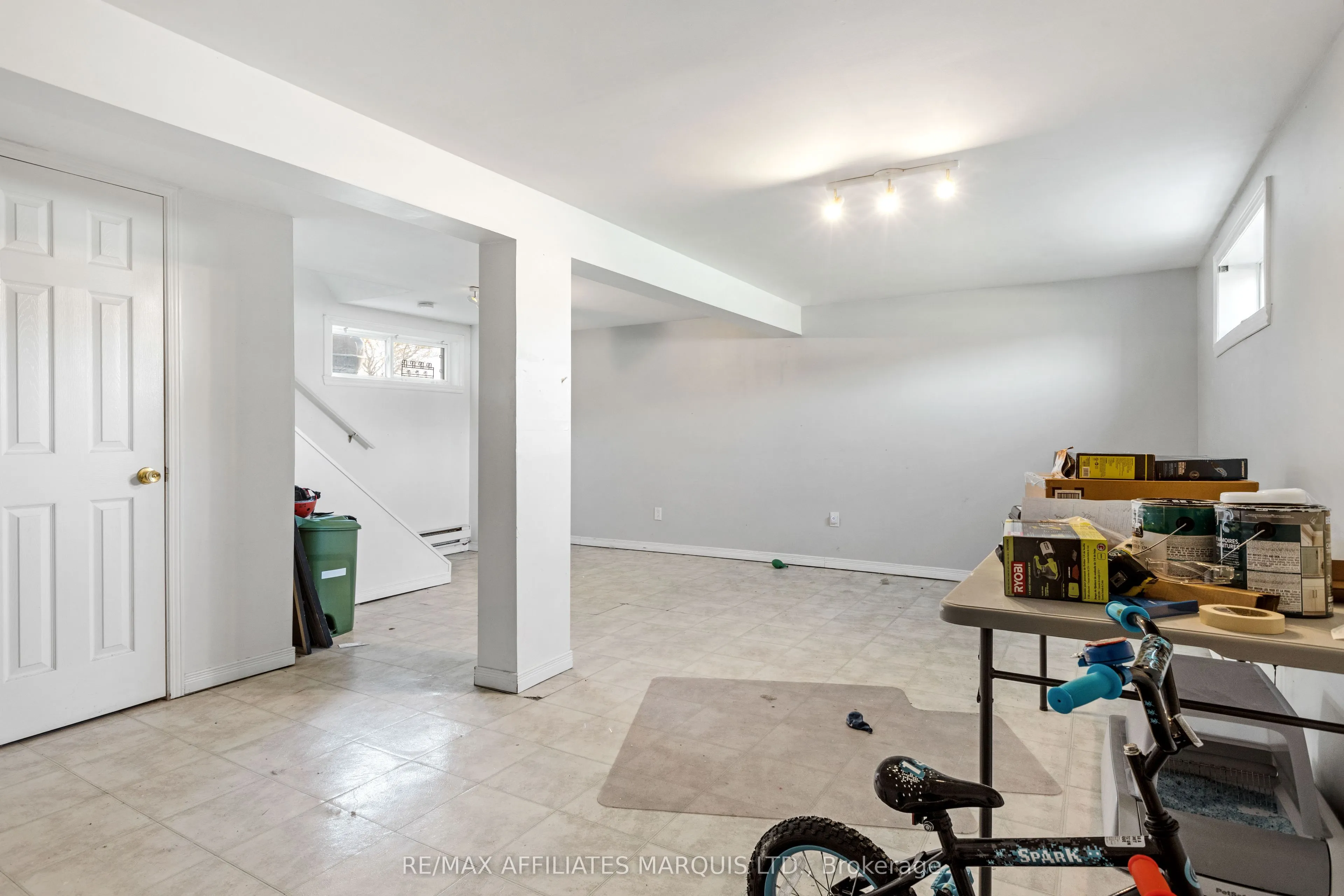1409 SECOND Street E