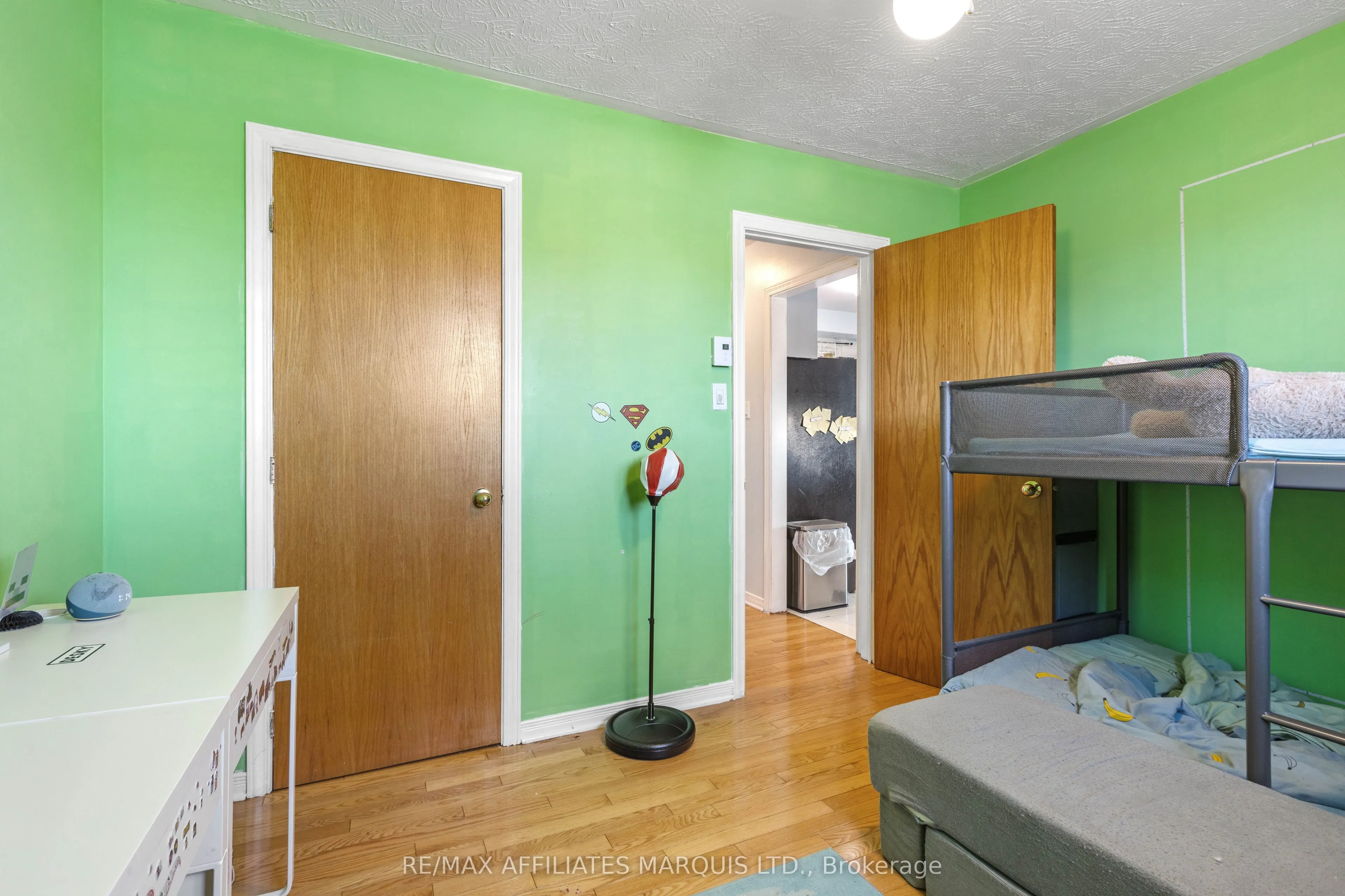 1409 SECOND Street E