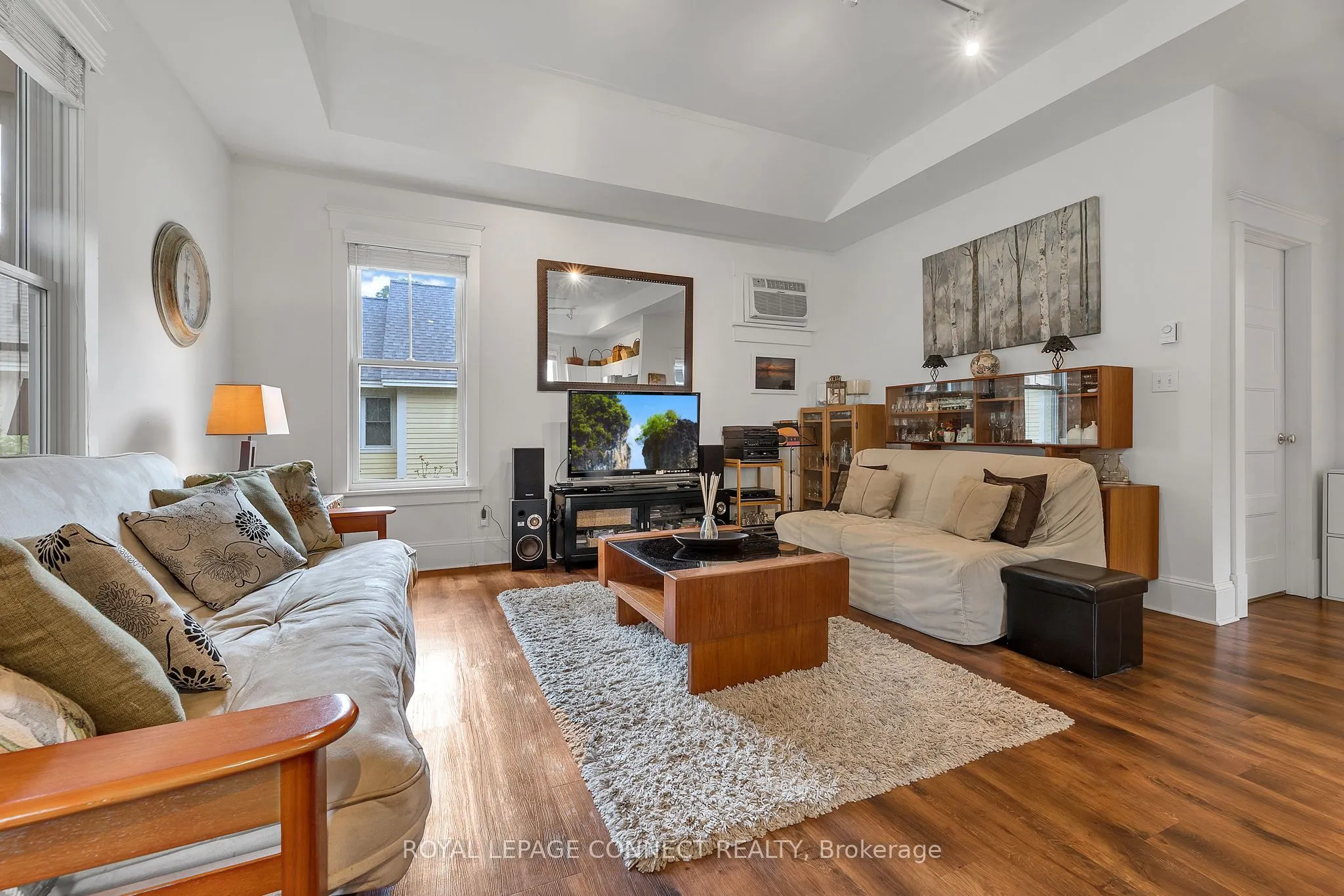 7 Hollow Lane E, #217