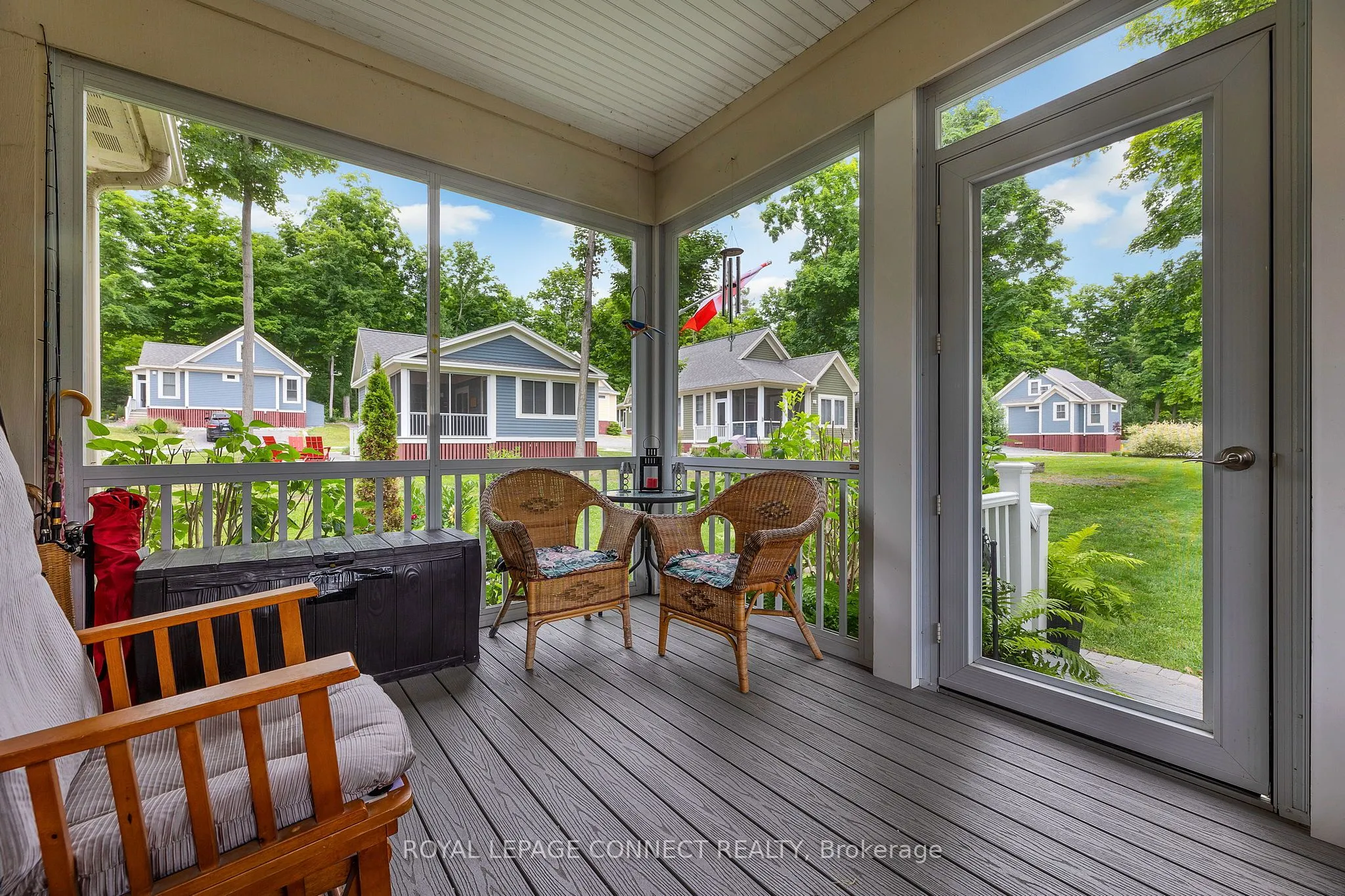 7 Hollow Lane E, #217