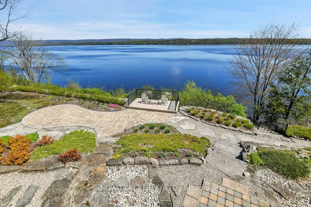 325 Berry Side Road