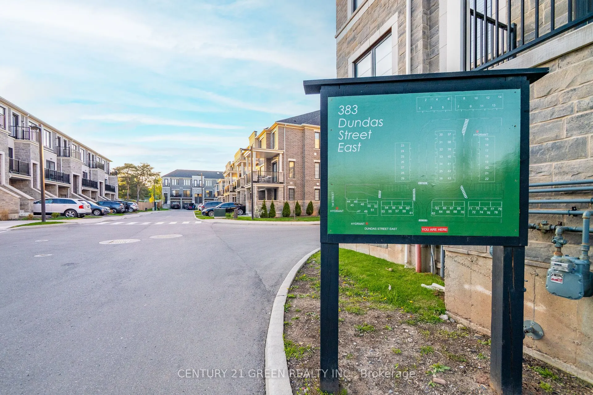 383 Dundas Street E, #51
