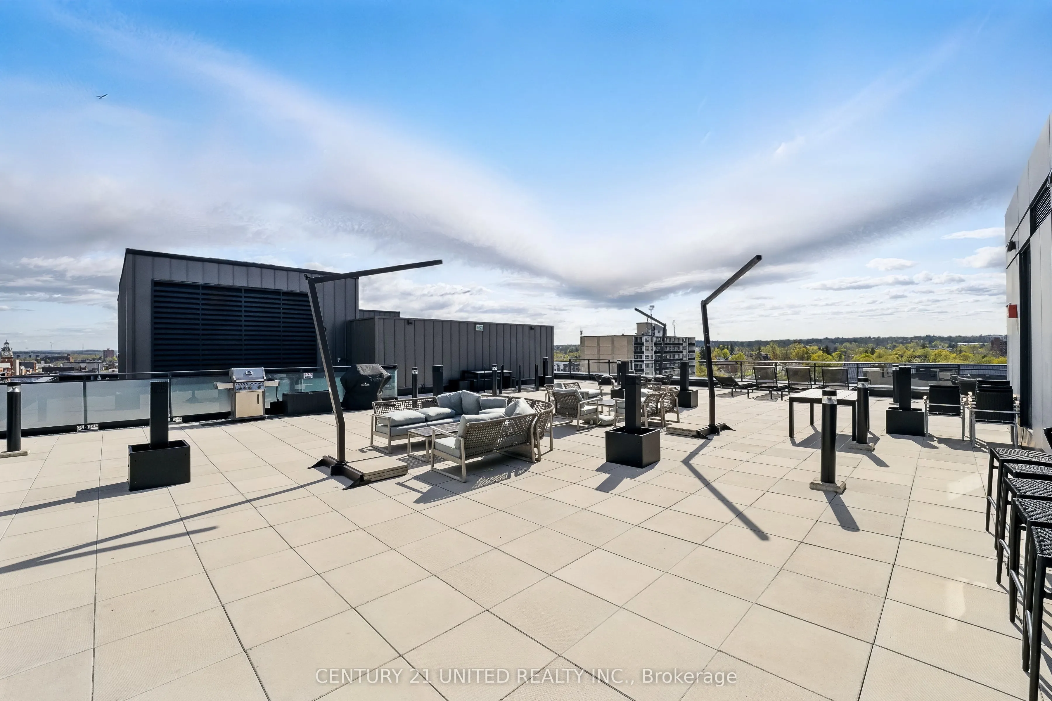 475 George Street N, #202