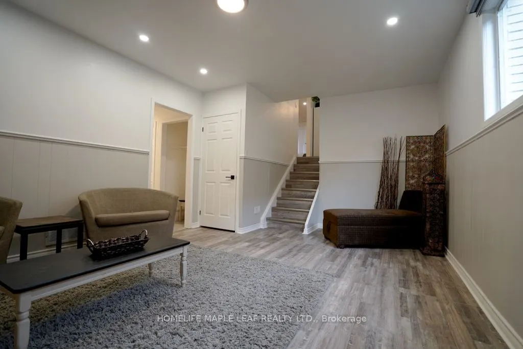 147 Muriel Crescent