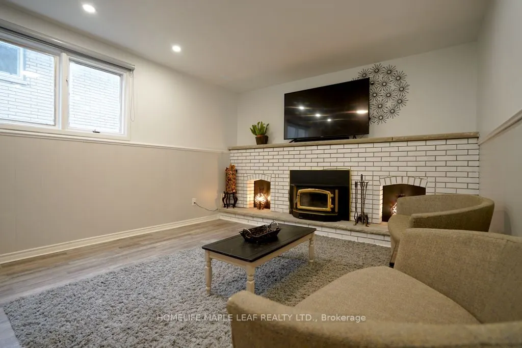 147 Muriel Crescent