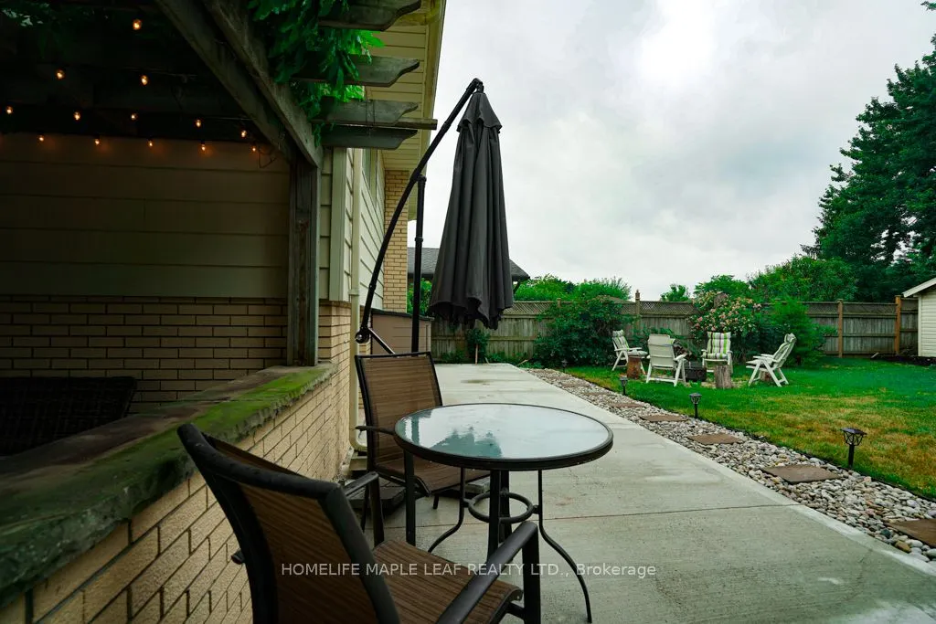 147 Muriel Crescent