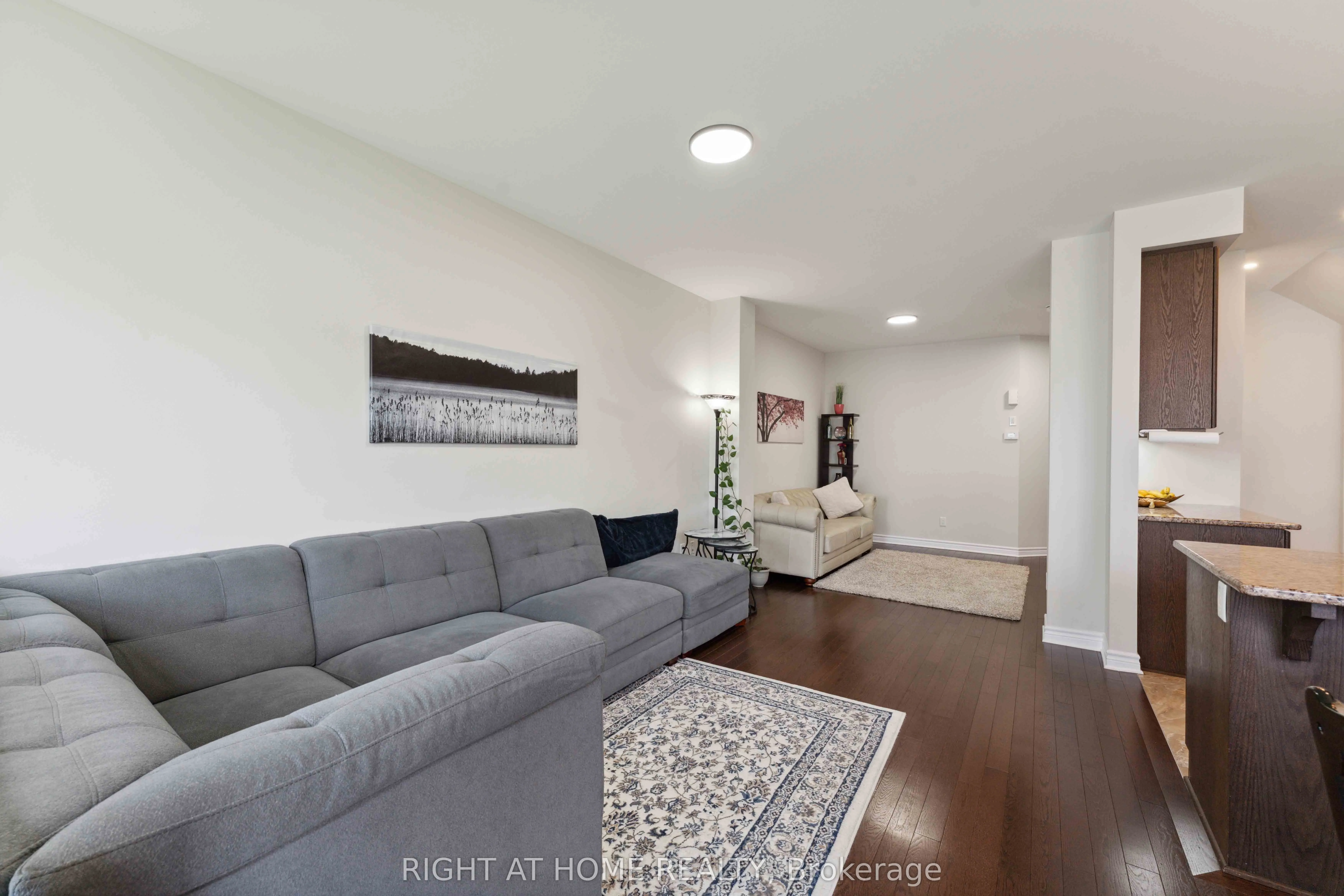 819 Miikana Road