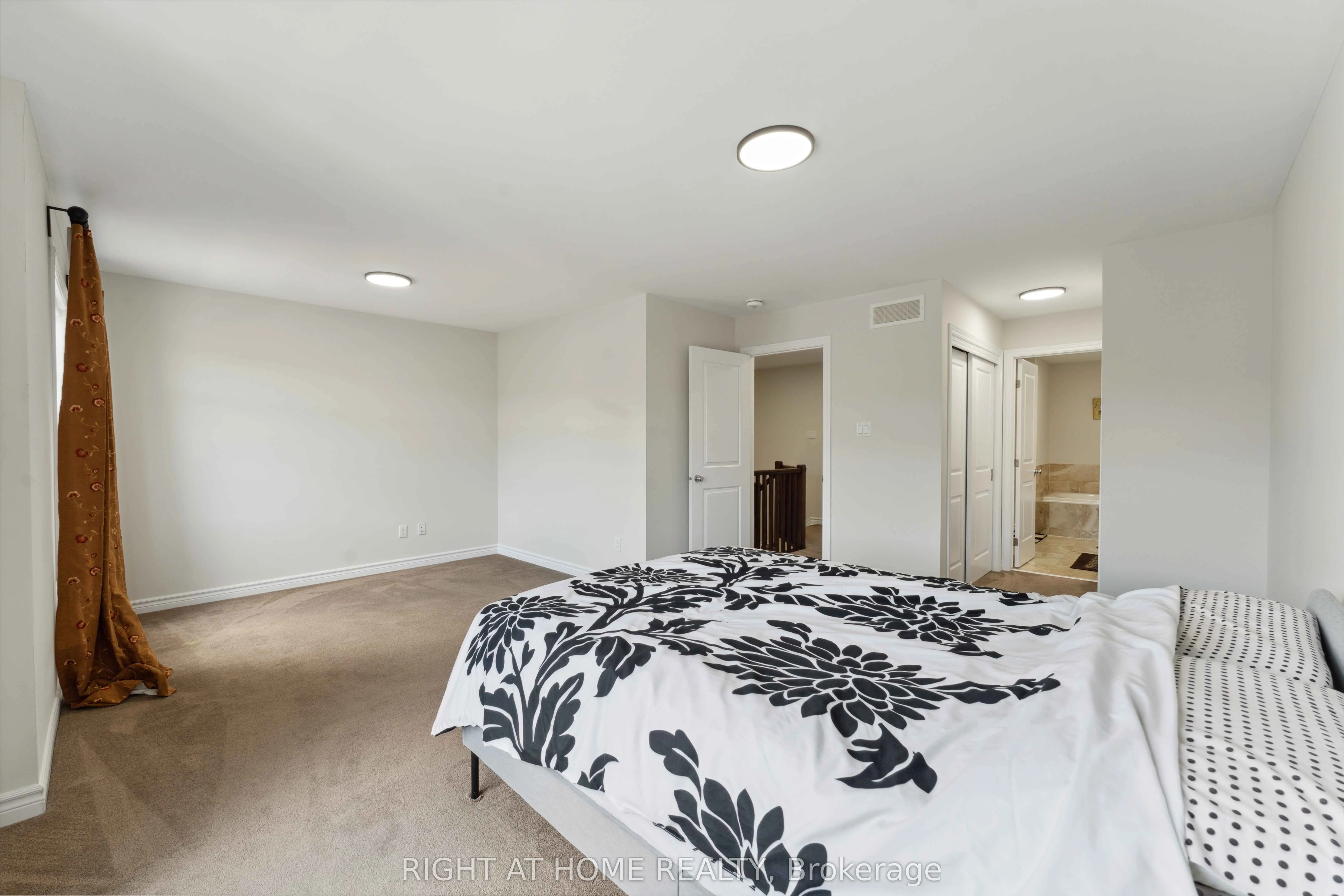 819 Miikana Road