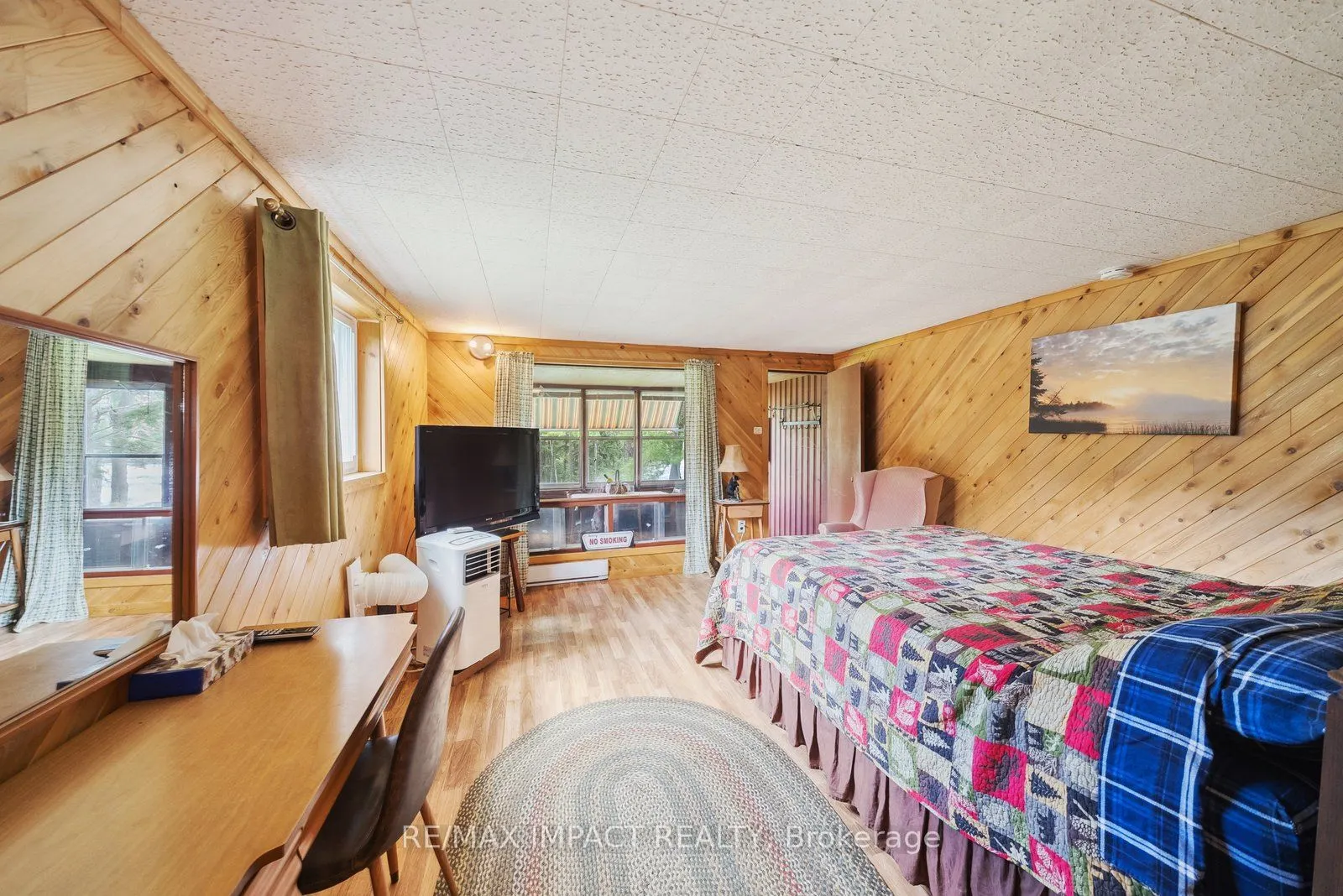 108575 Highway 7 Highway