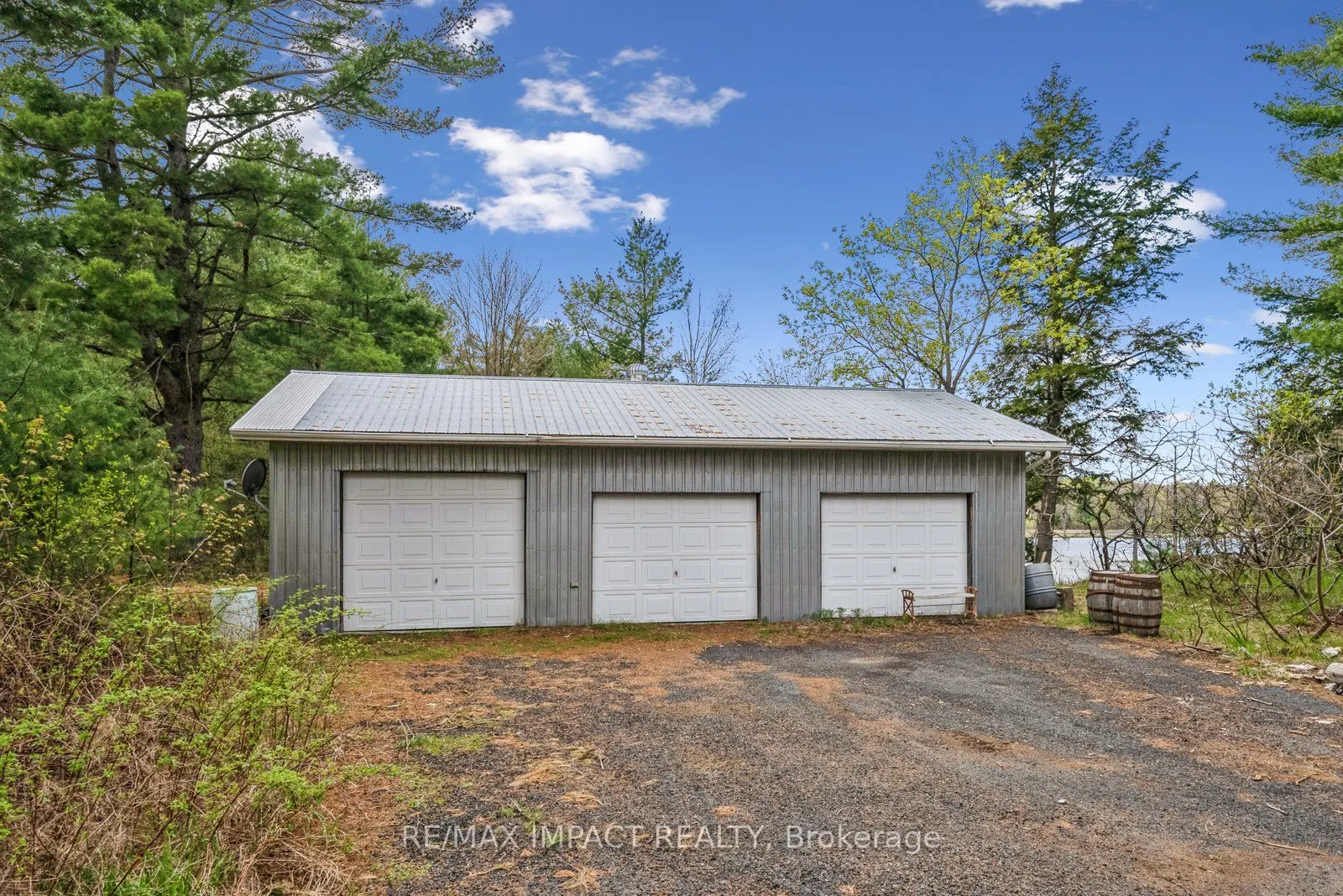 108575 Highway 7 Highway