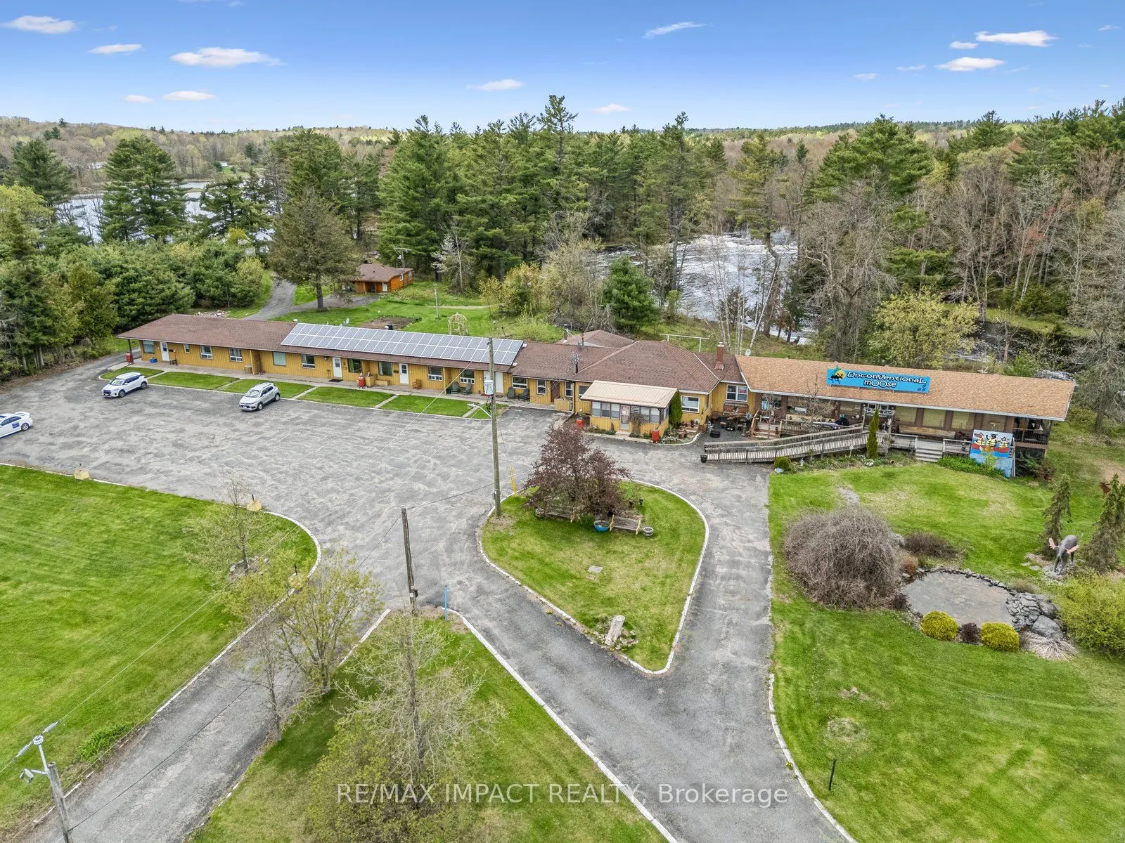 108575 Highway 7 Highway