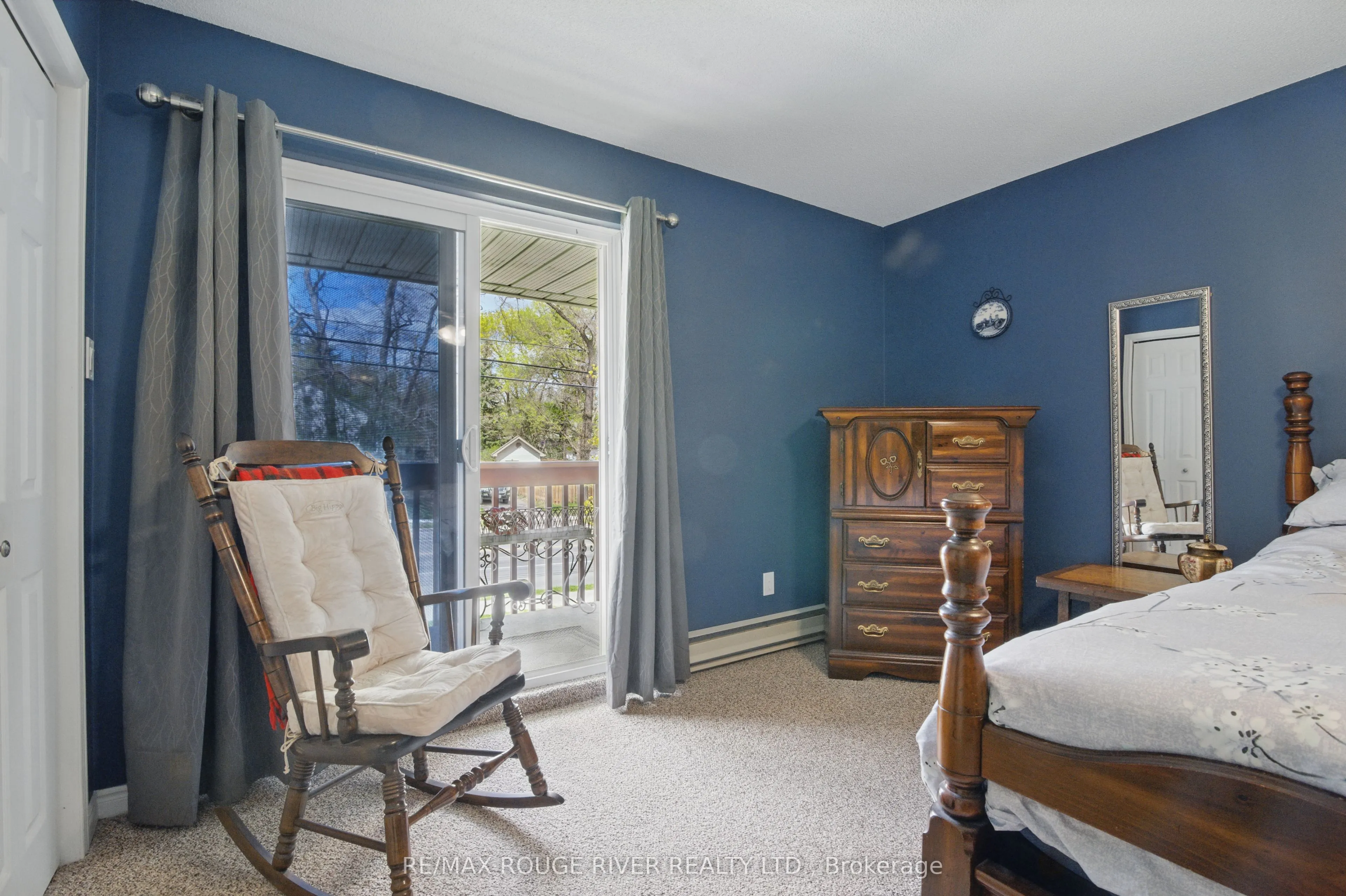 475 Parkhill Road W, #222