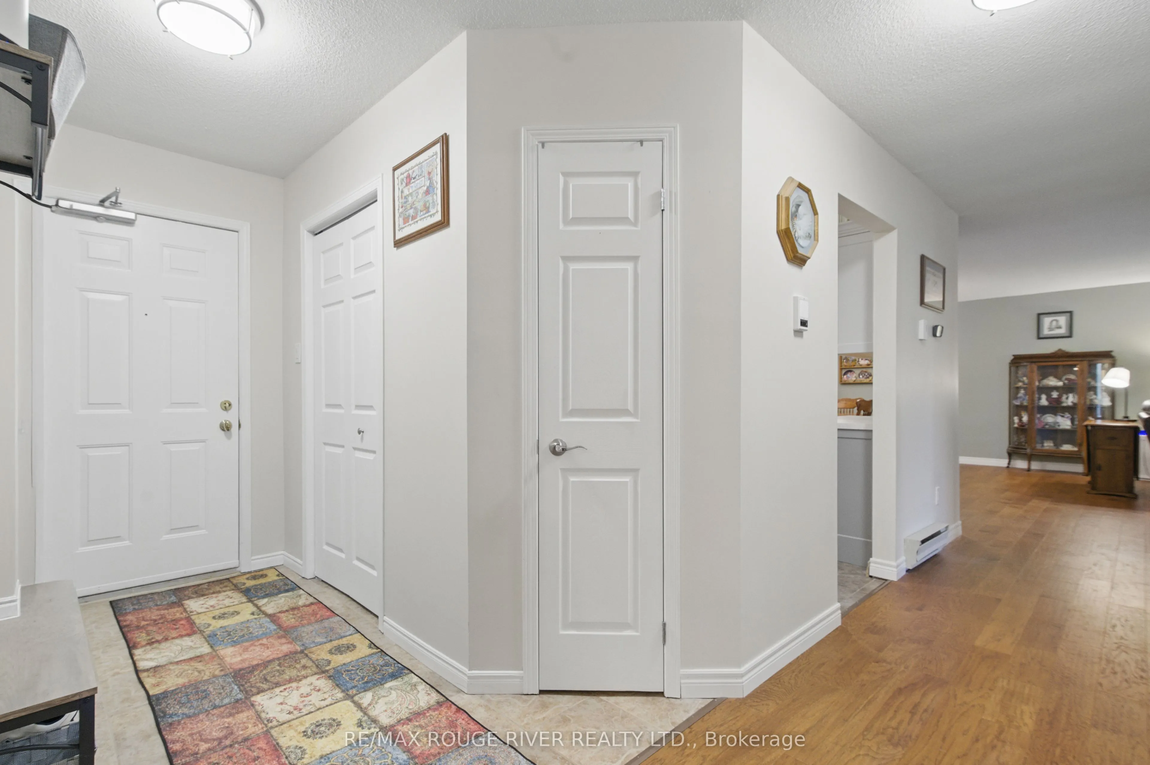 475 Parkhill Road W, #222