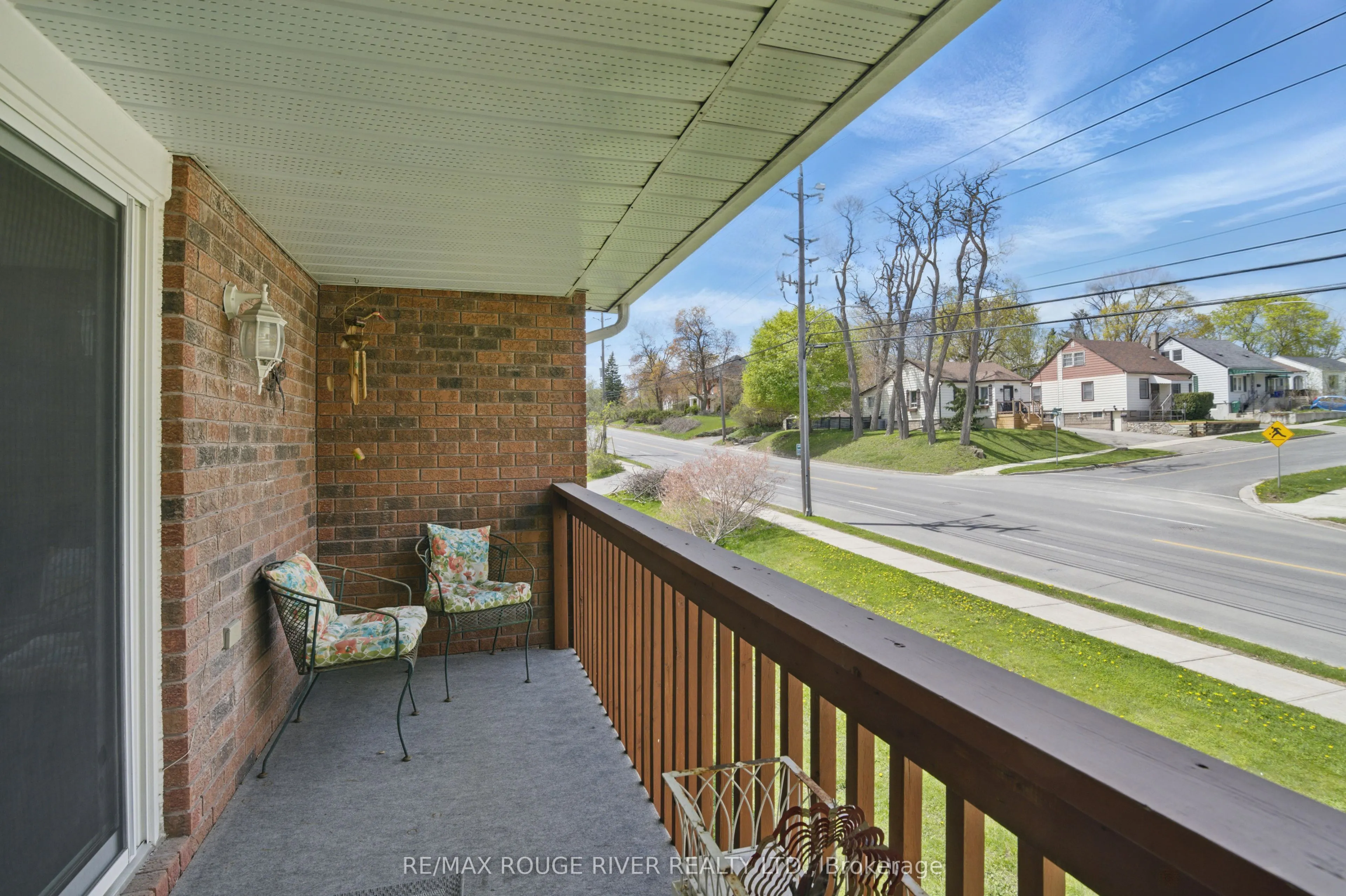 475 Parkhill Road W, #222