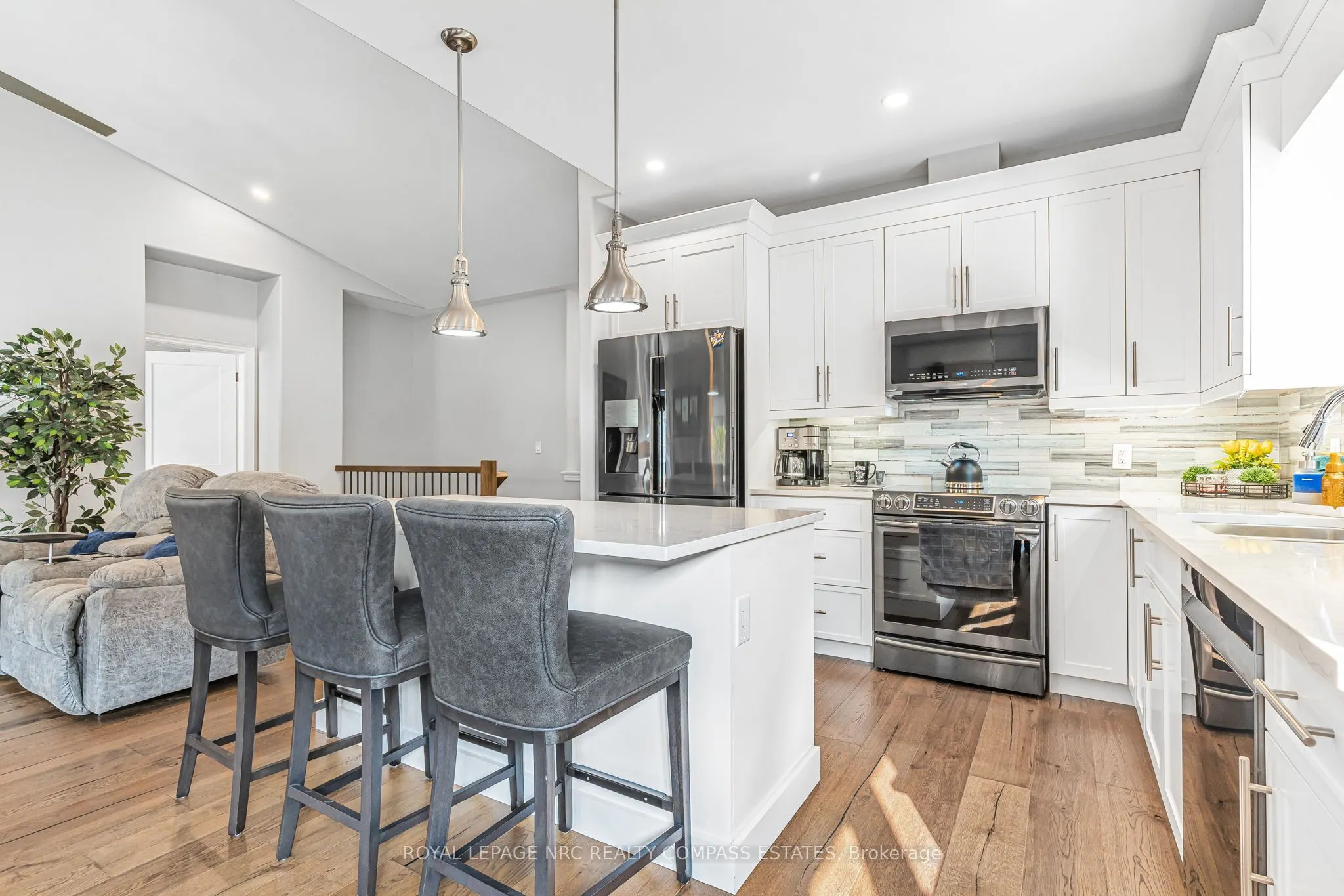 180 PORT ROBINSON Road, #55