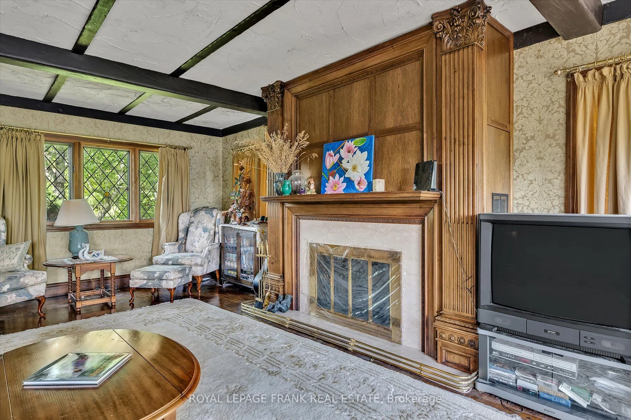 1194 Birchview Road