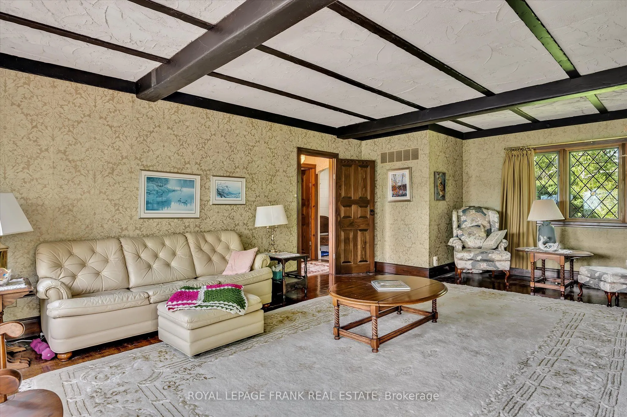 1194 Birchview Road