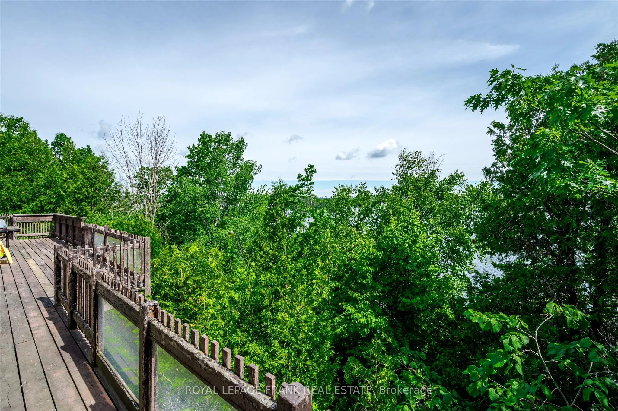 1194 Birchview Road