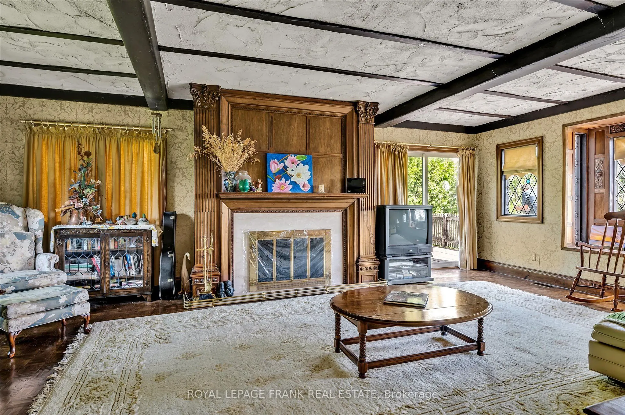 1194 Birchview Road