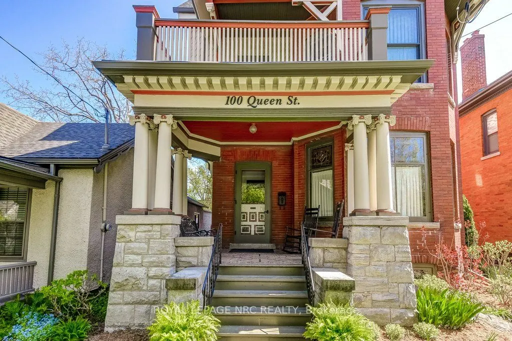 100 Queen Street