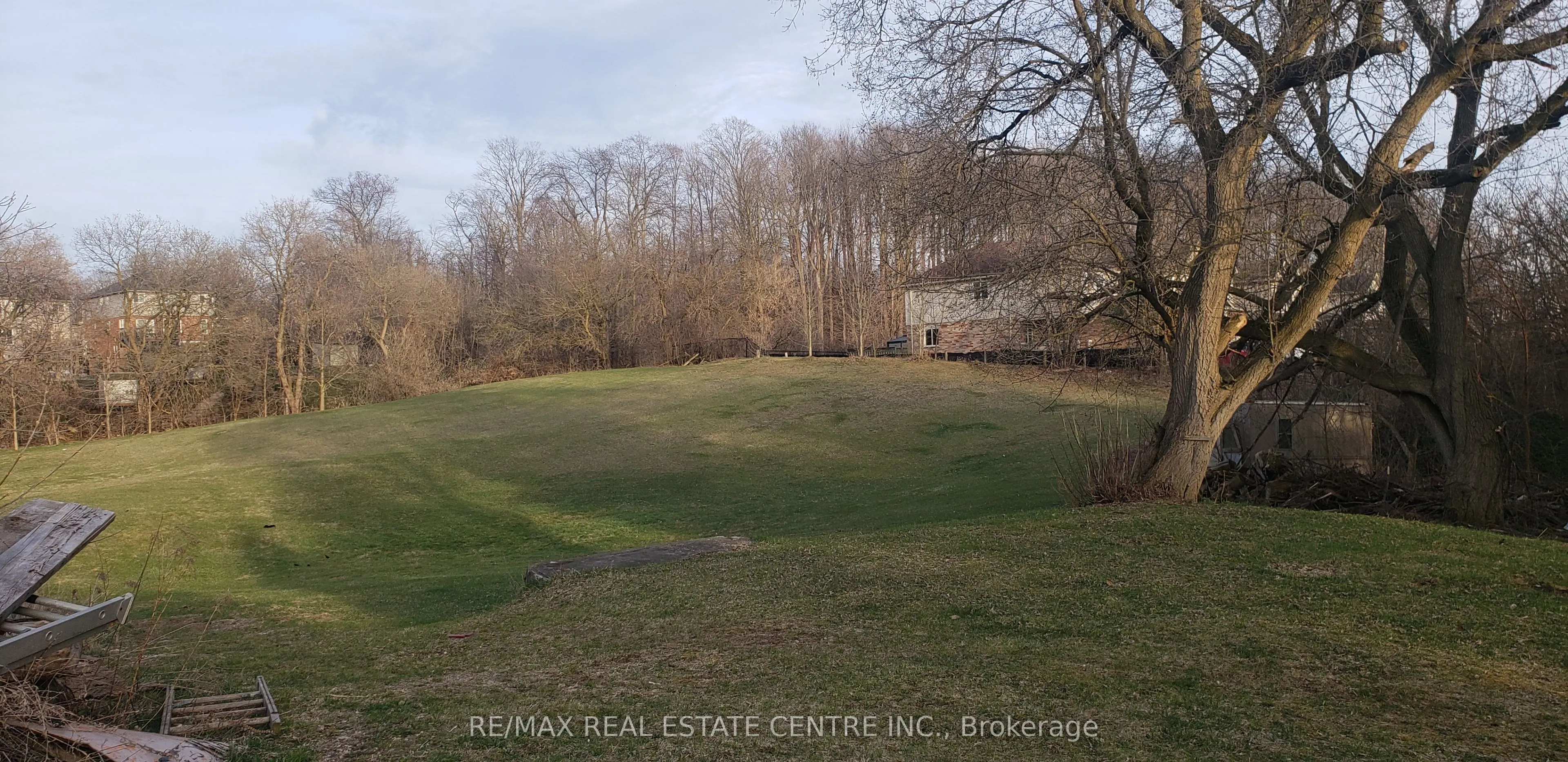 404 River Road