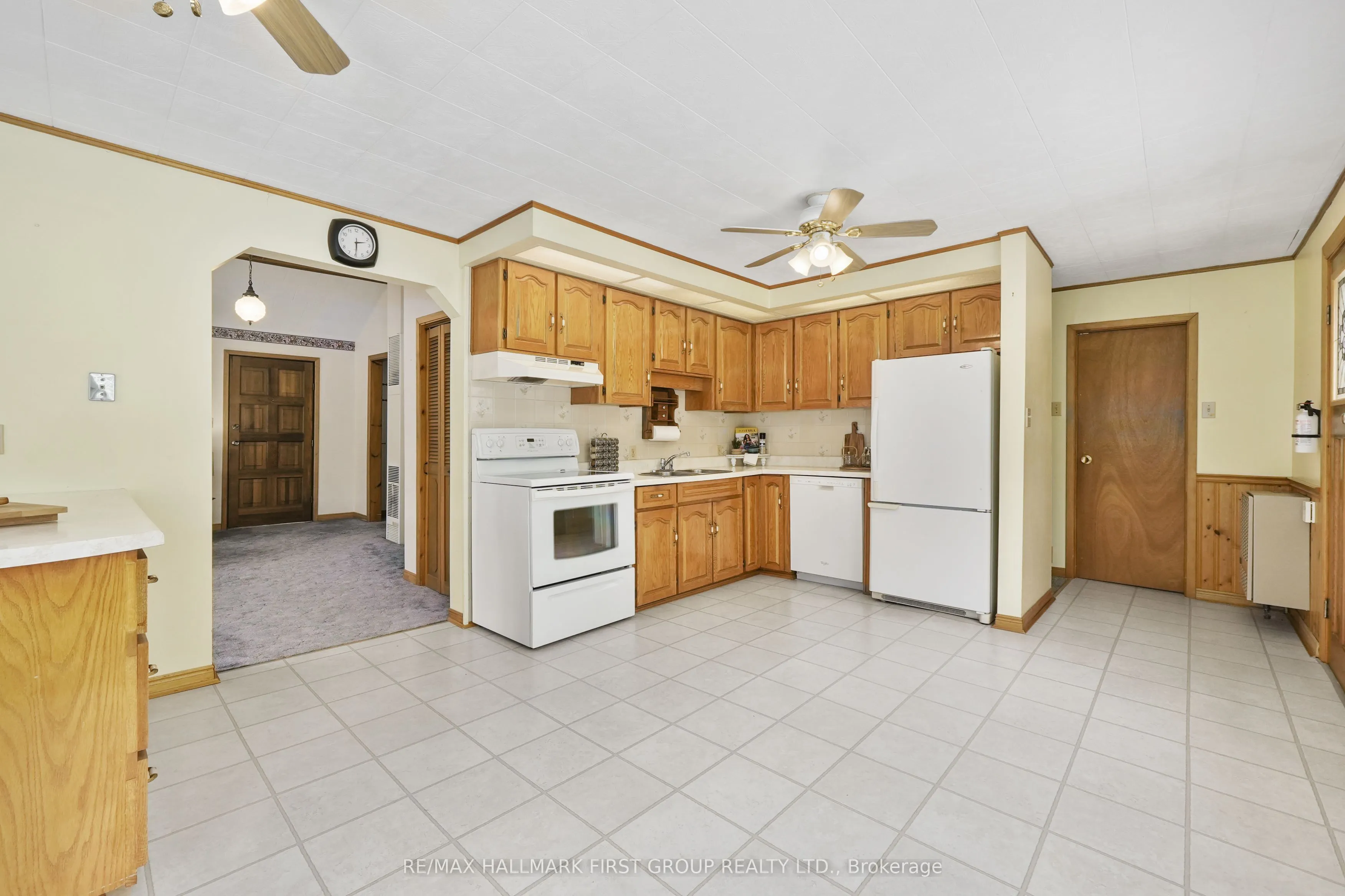183 Lake Road