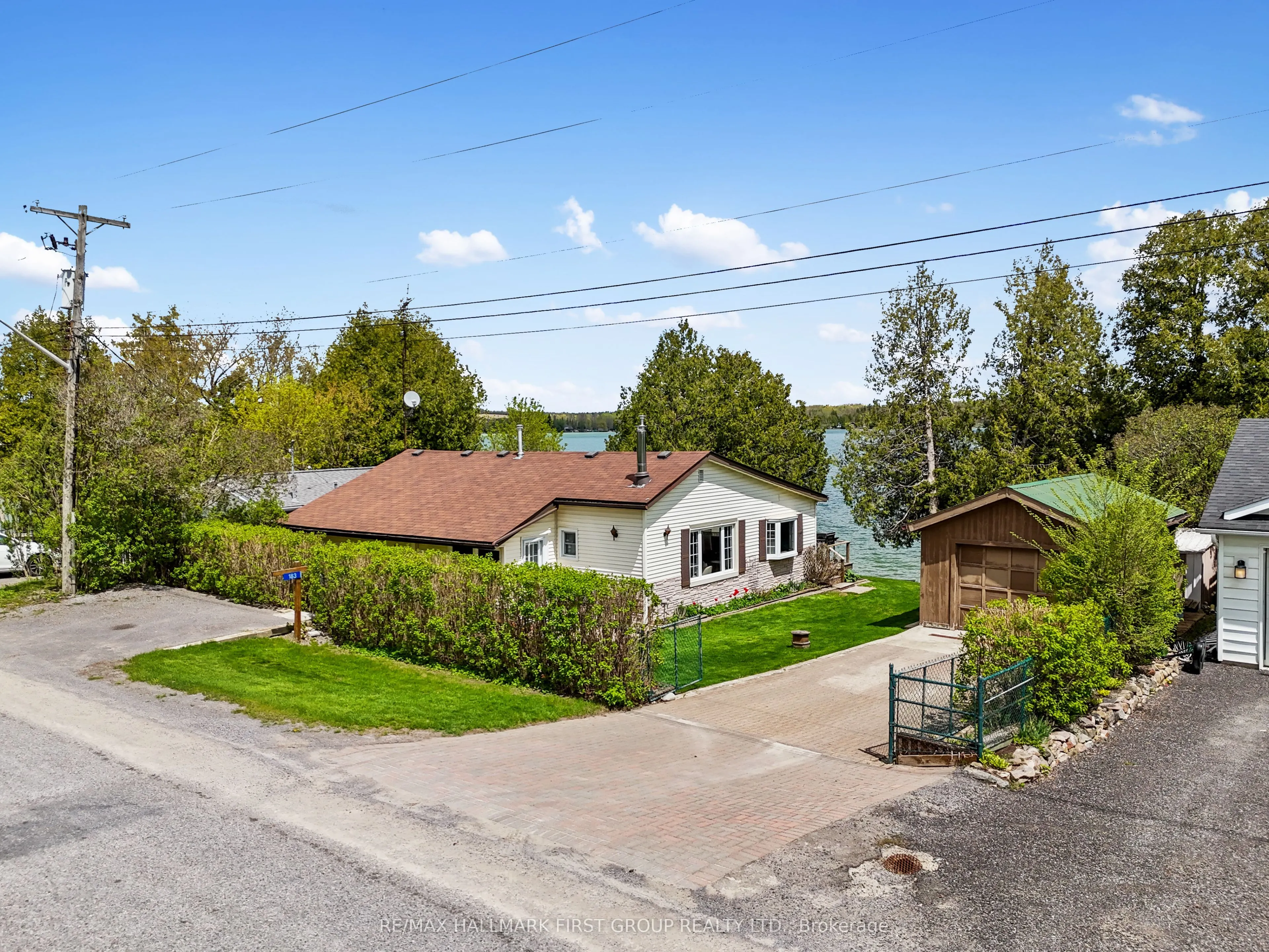183 Lake Road