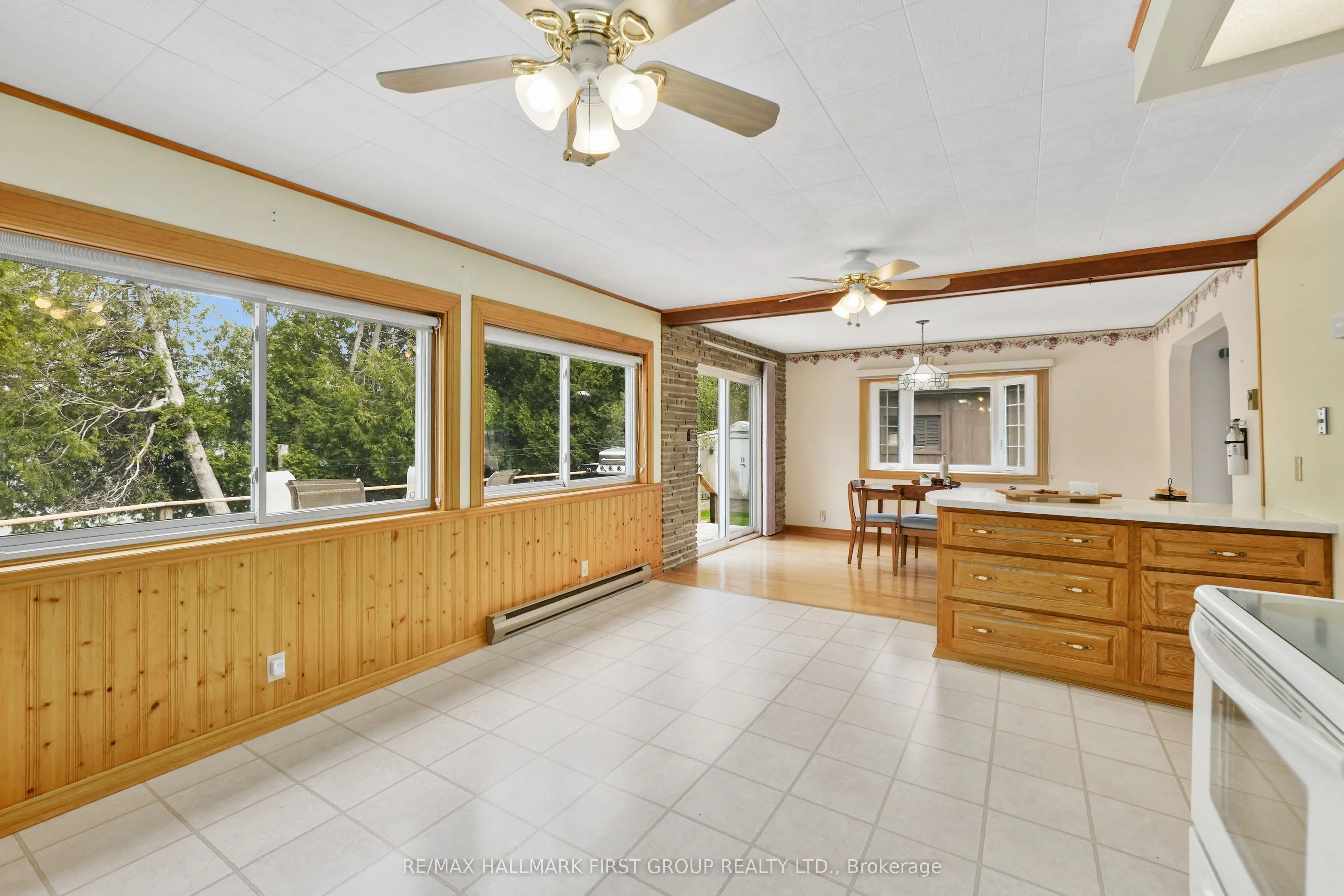 183 Lake Road