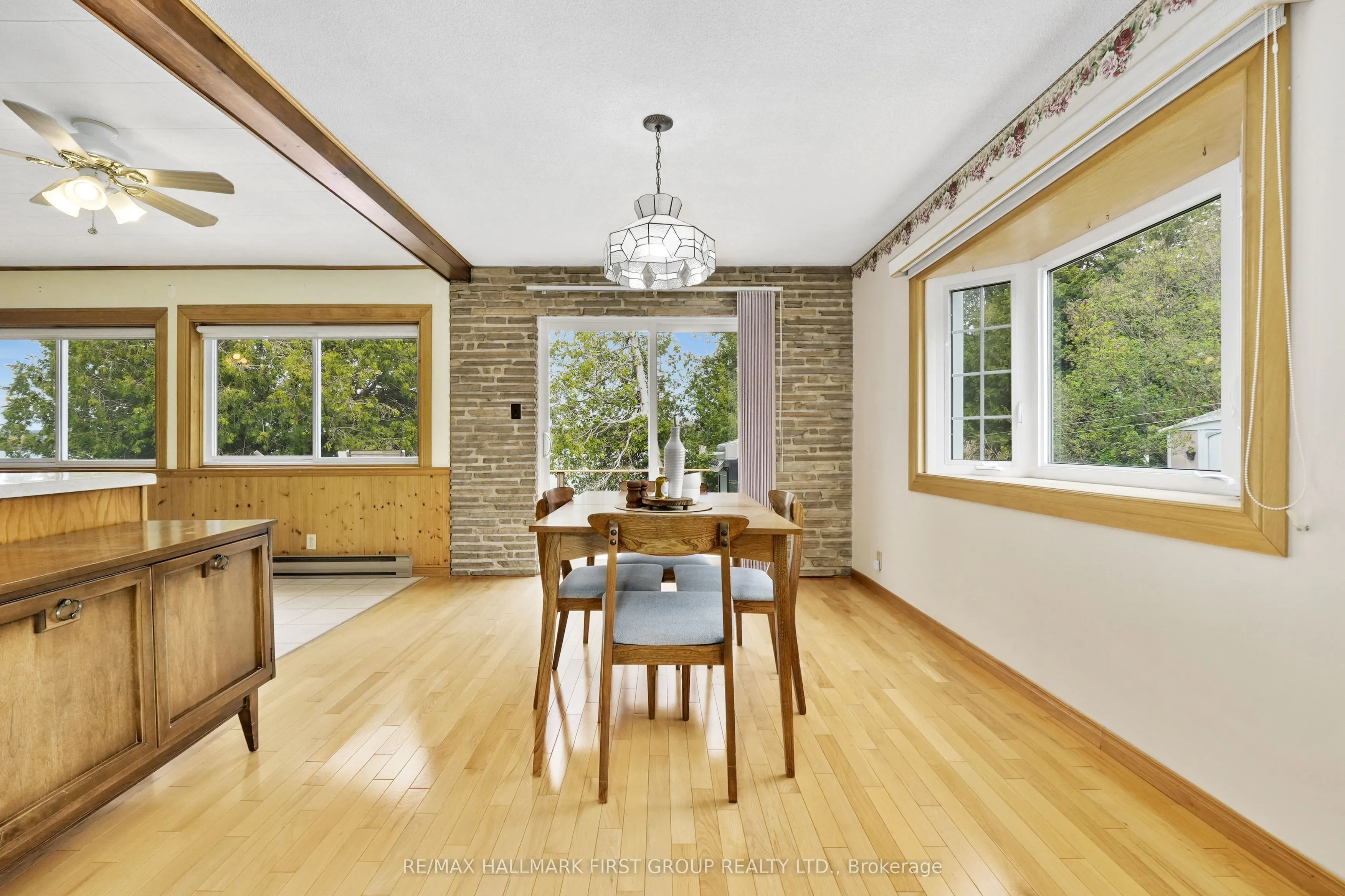 183 Lake Road