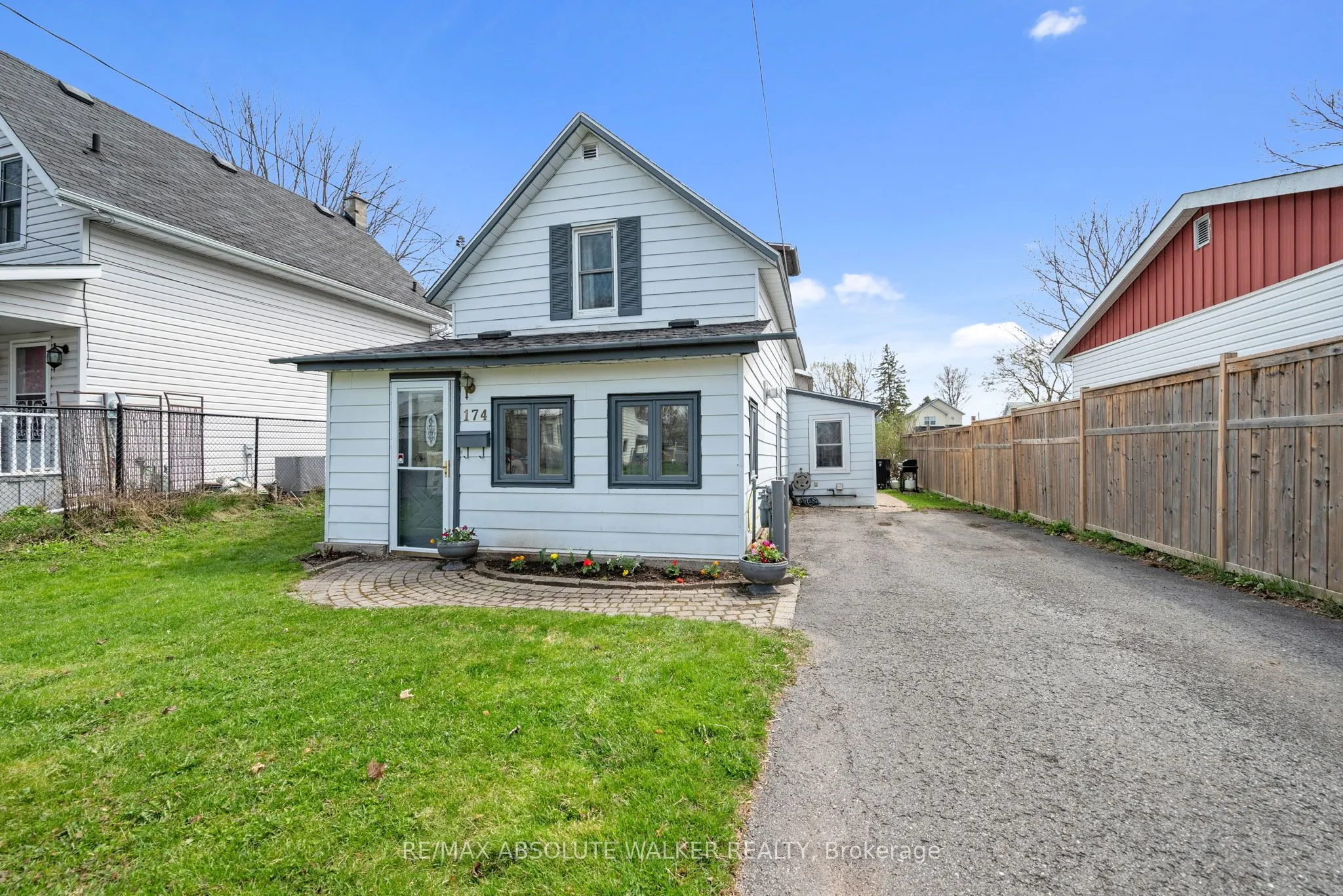 174 Munro Street