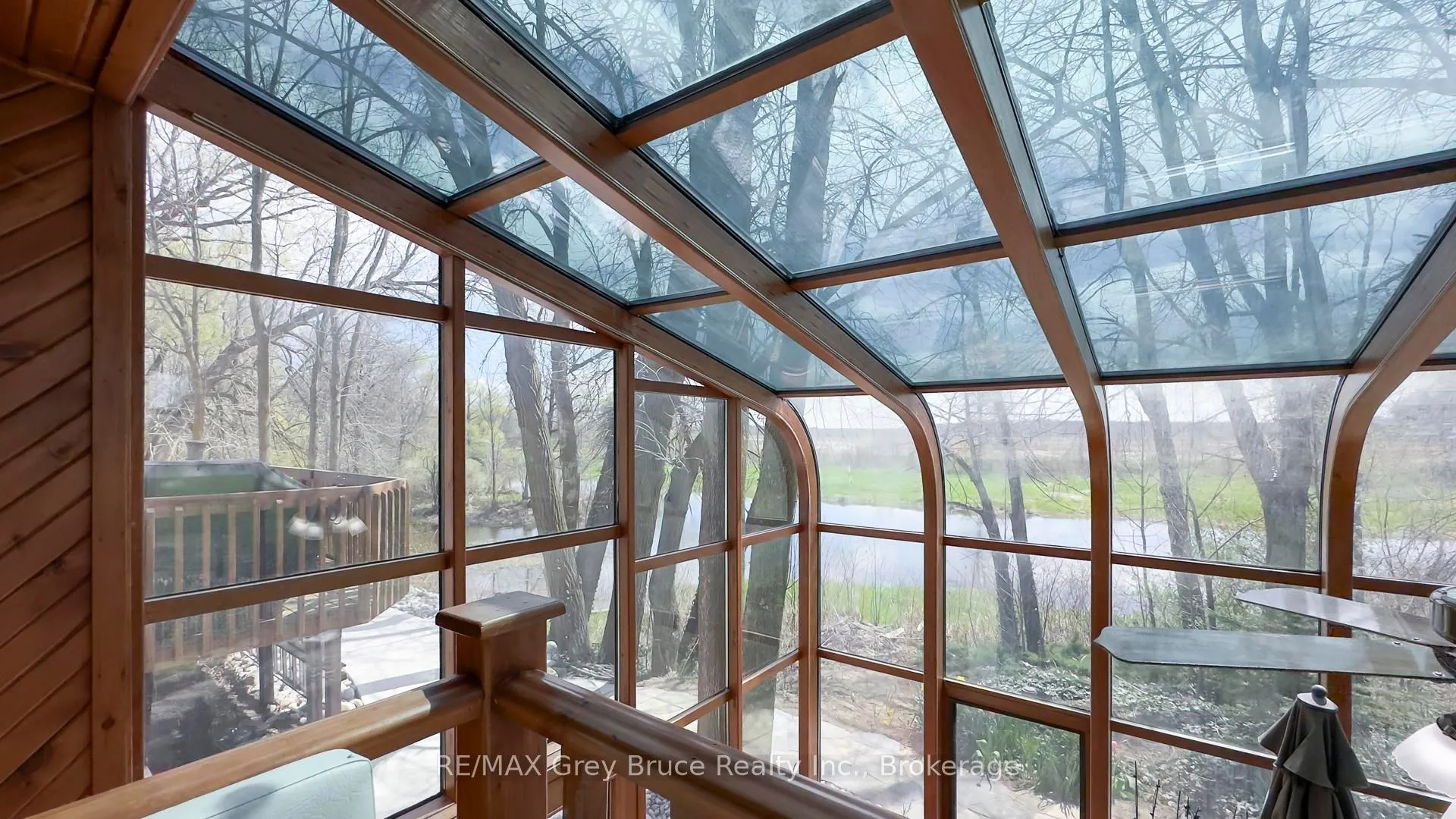 229 6th Concession