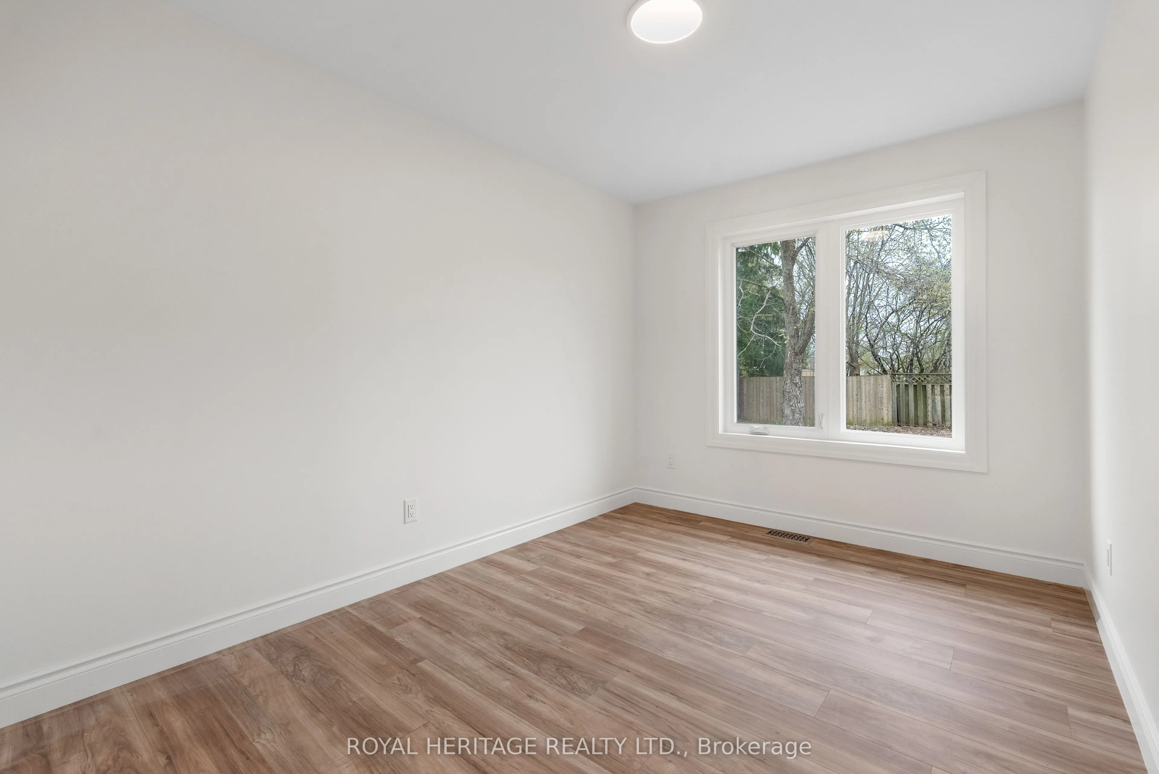 5 Juniper Court