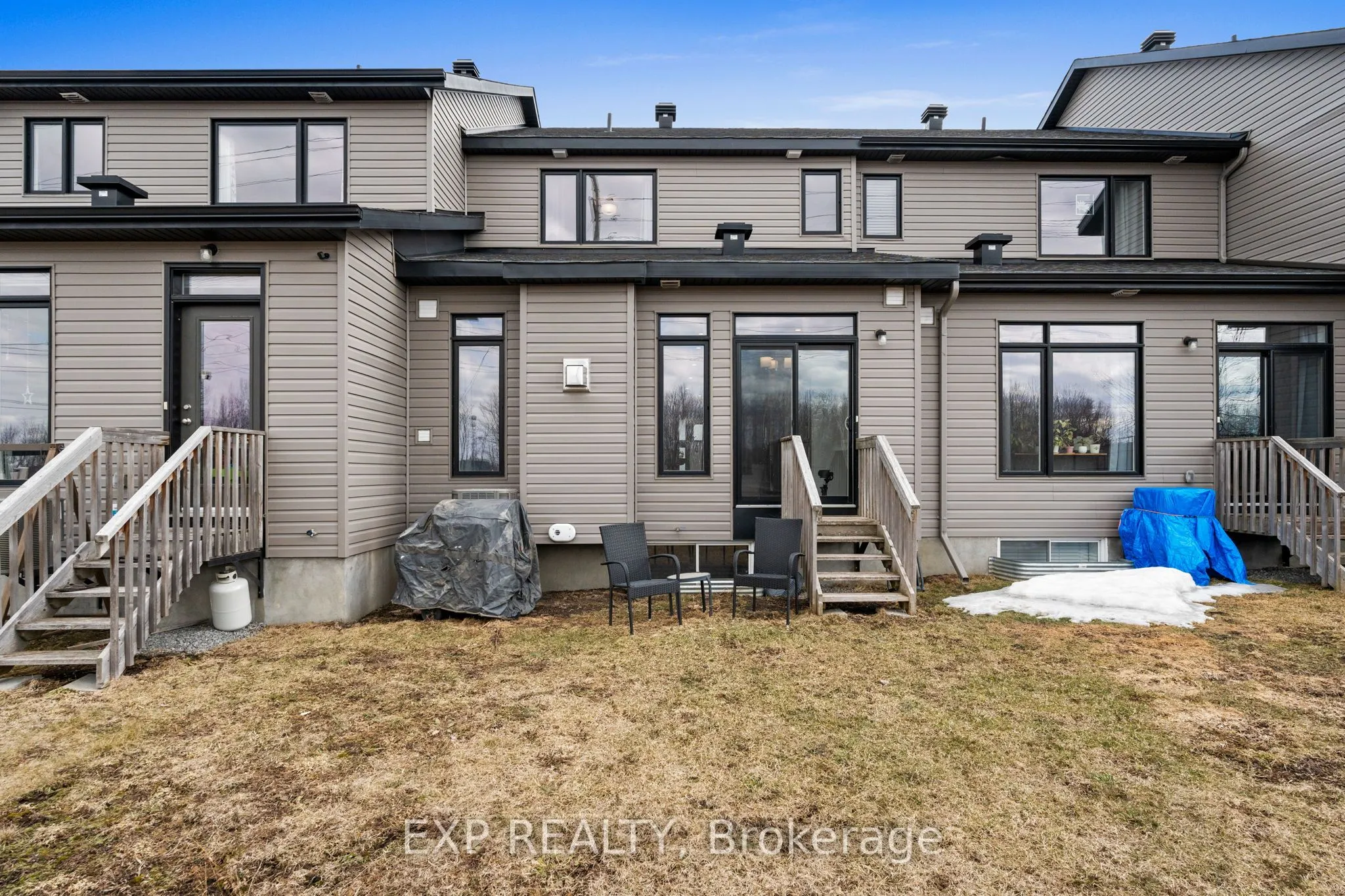 653 Putney Crescent