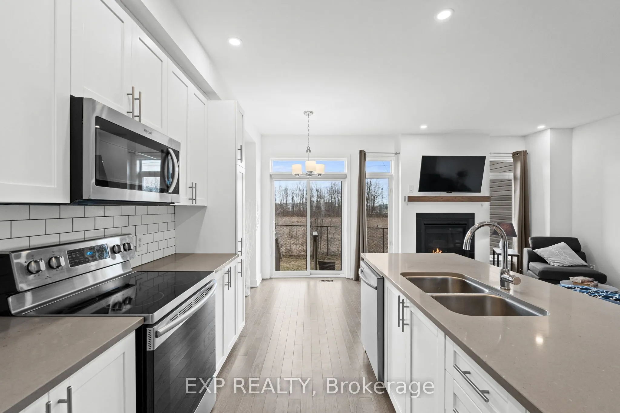 653 Putney Crescent