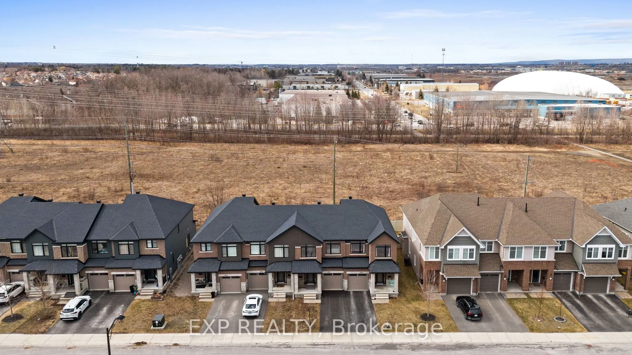 653 Putney Crescent