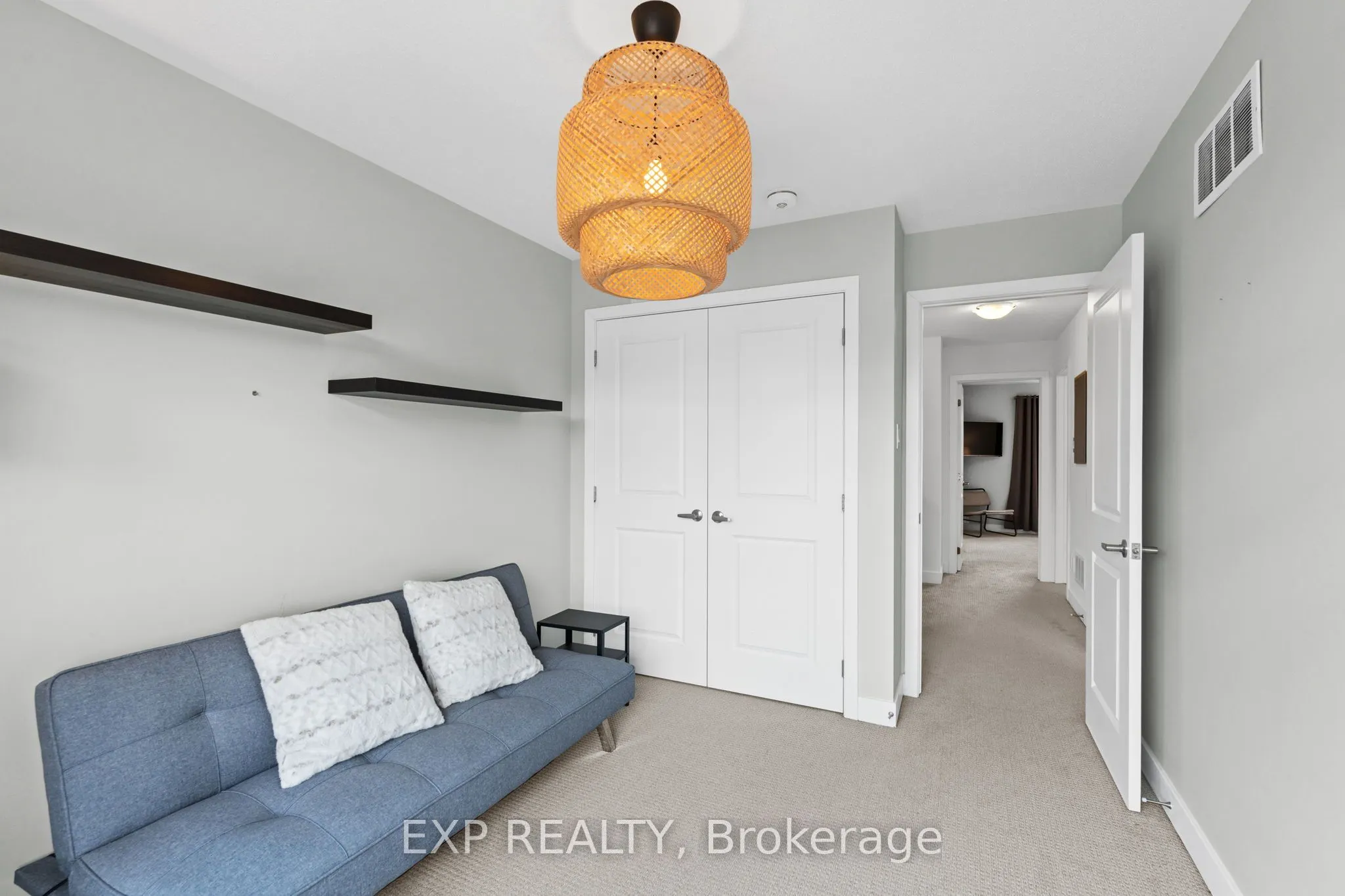 653 Putney Crescent