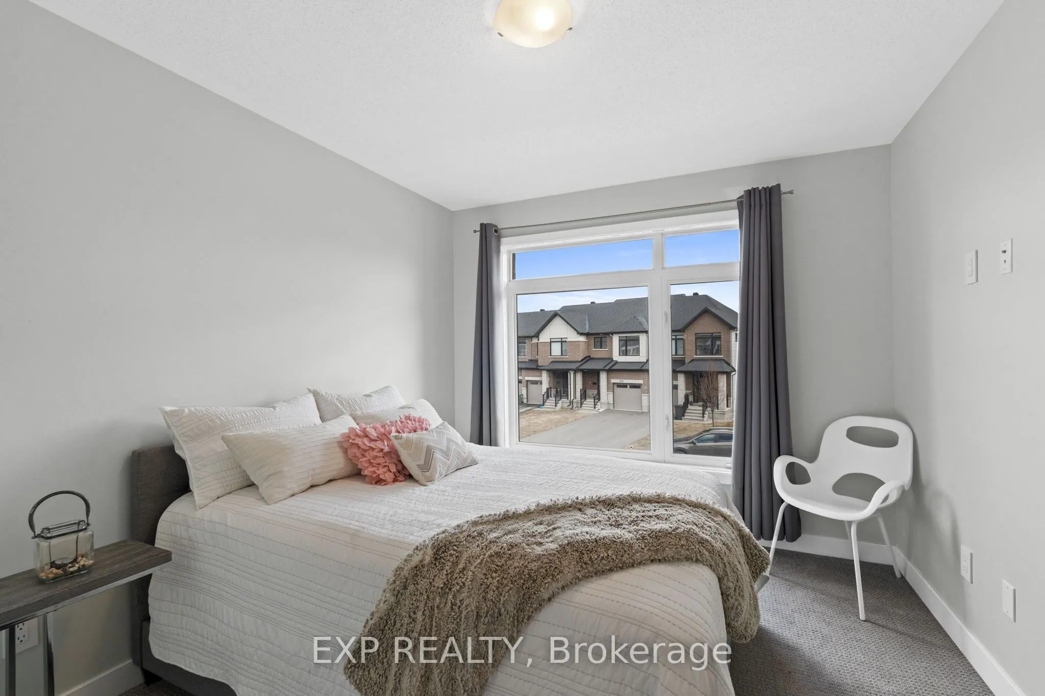 653 Putney Crescent