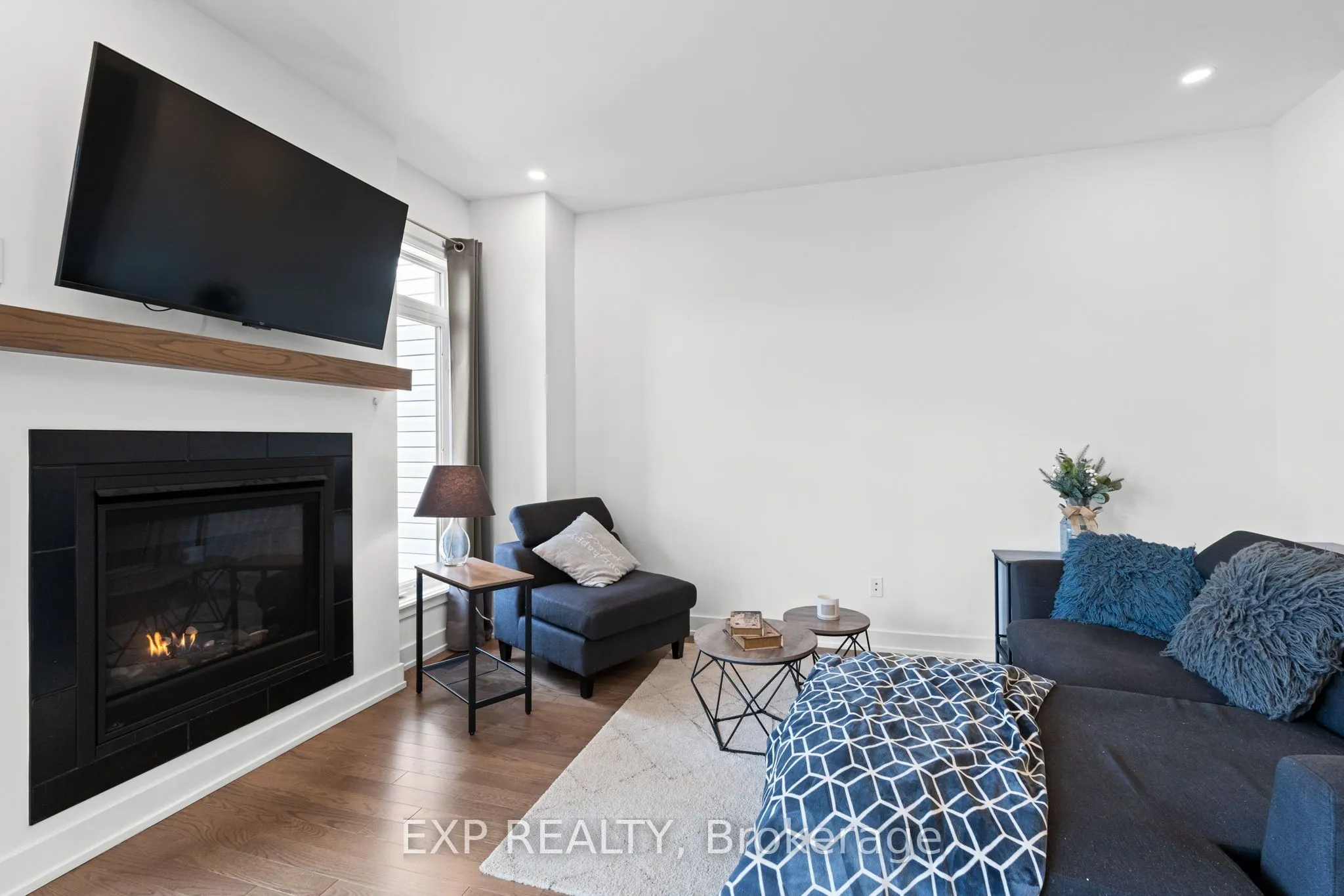 653 Putney Crescent