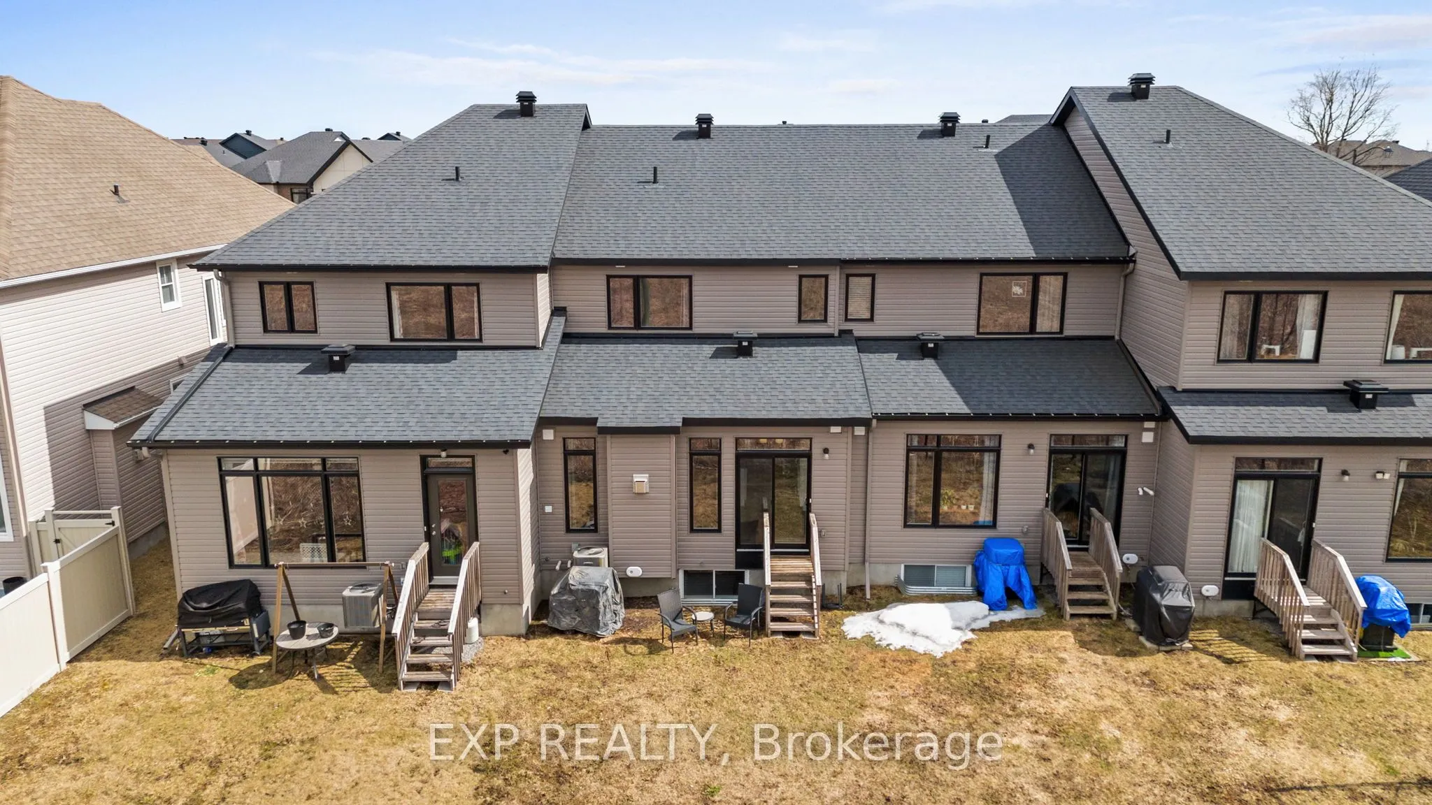 653 Putney Crescent