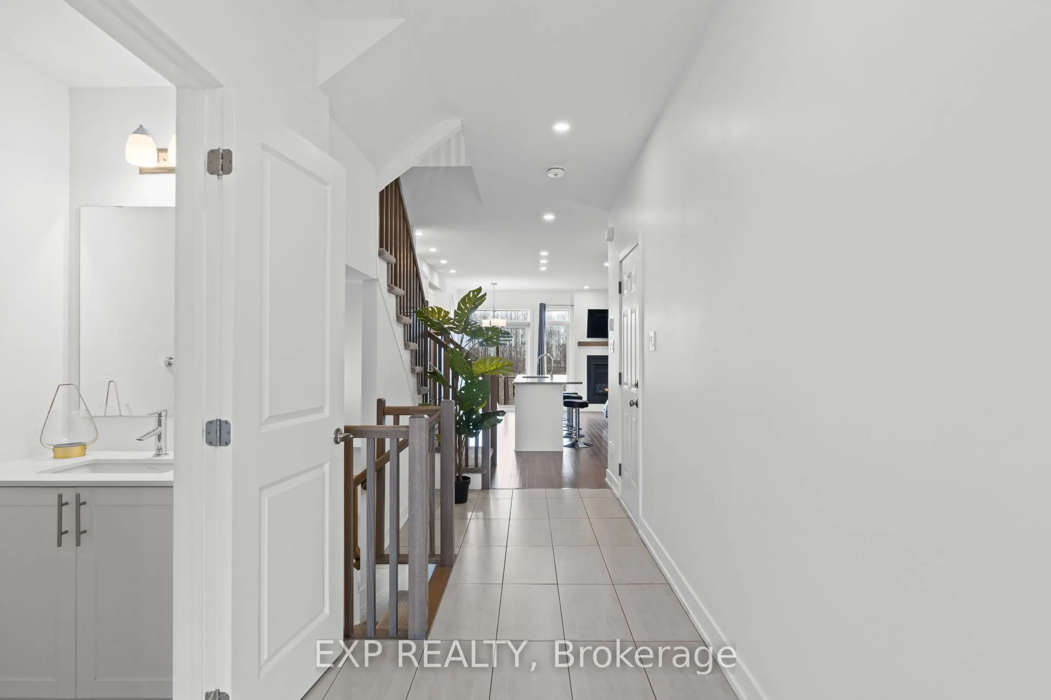 653 Putney Crescent