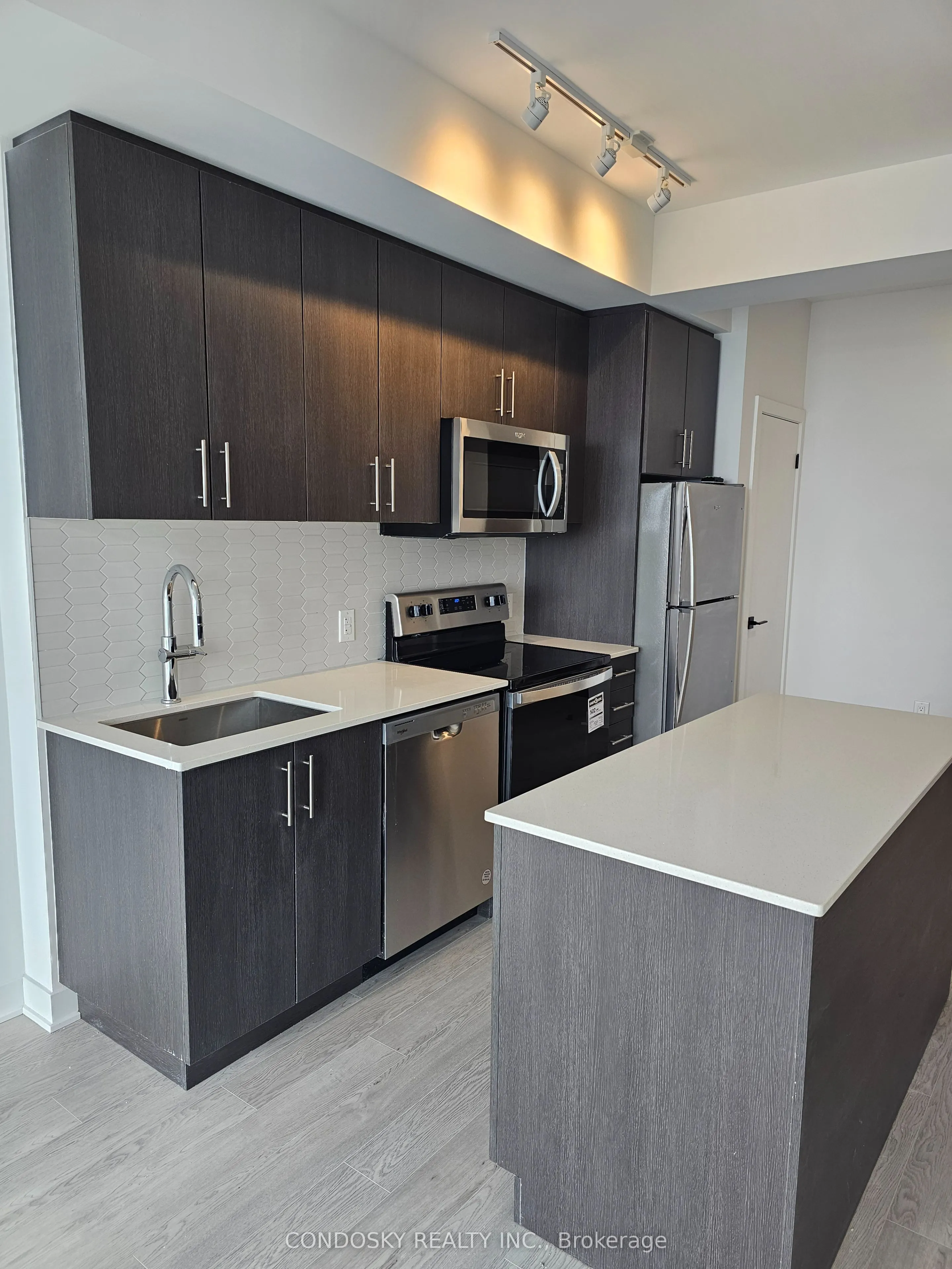 2782 Barton Street E #1012
