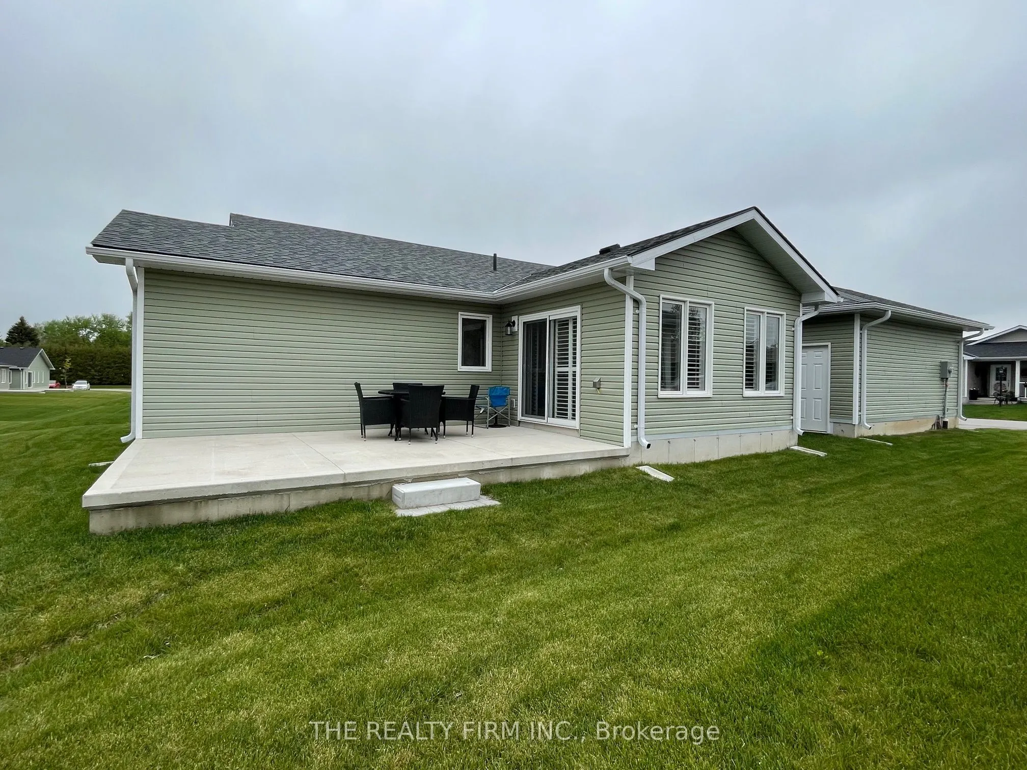 255 Lake Breeze Drive