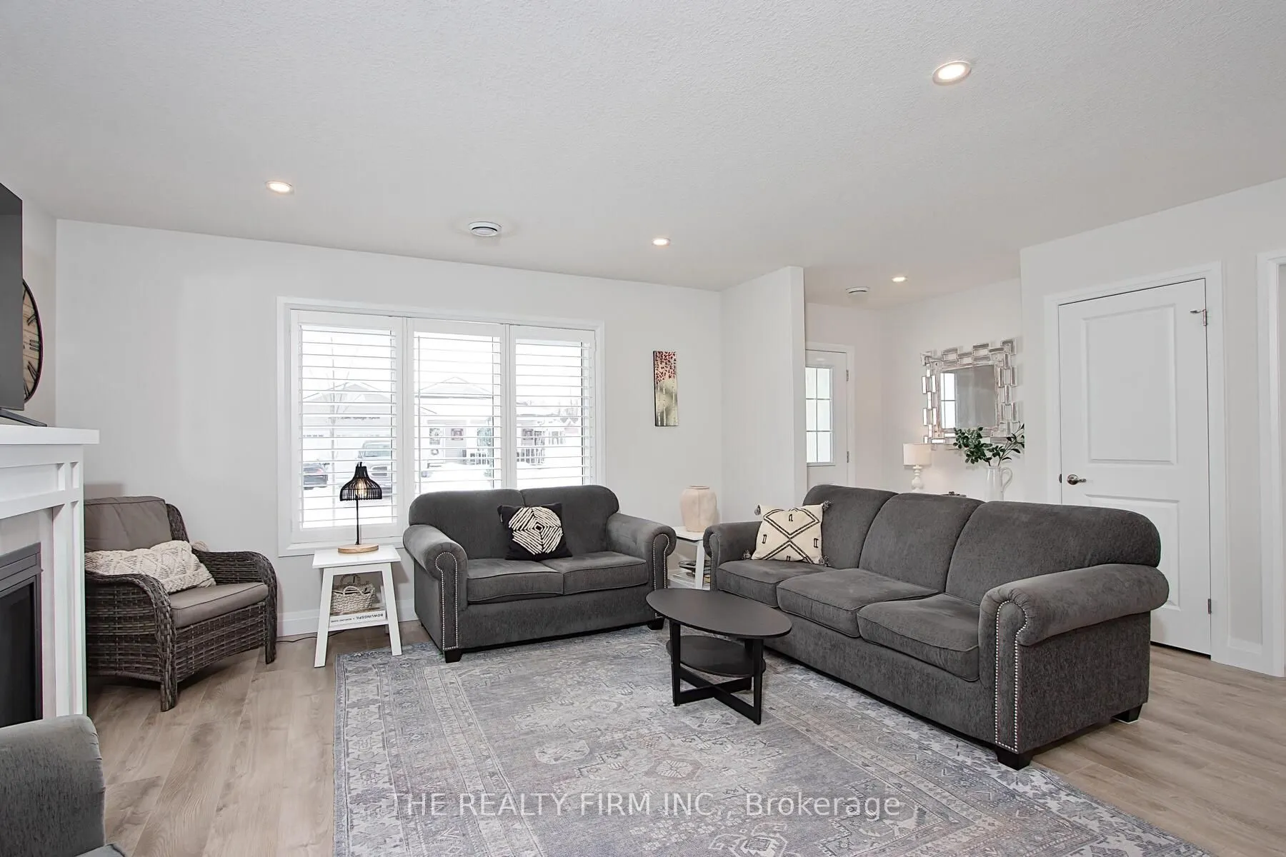 255 Lake Breeze Drive