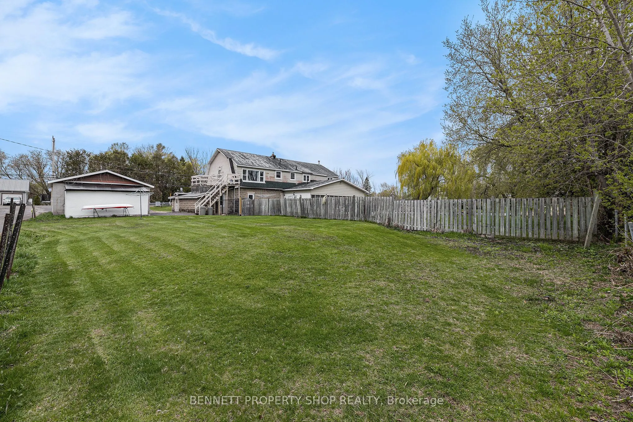 6763 Rideau Valley Drive S