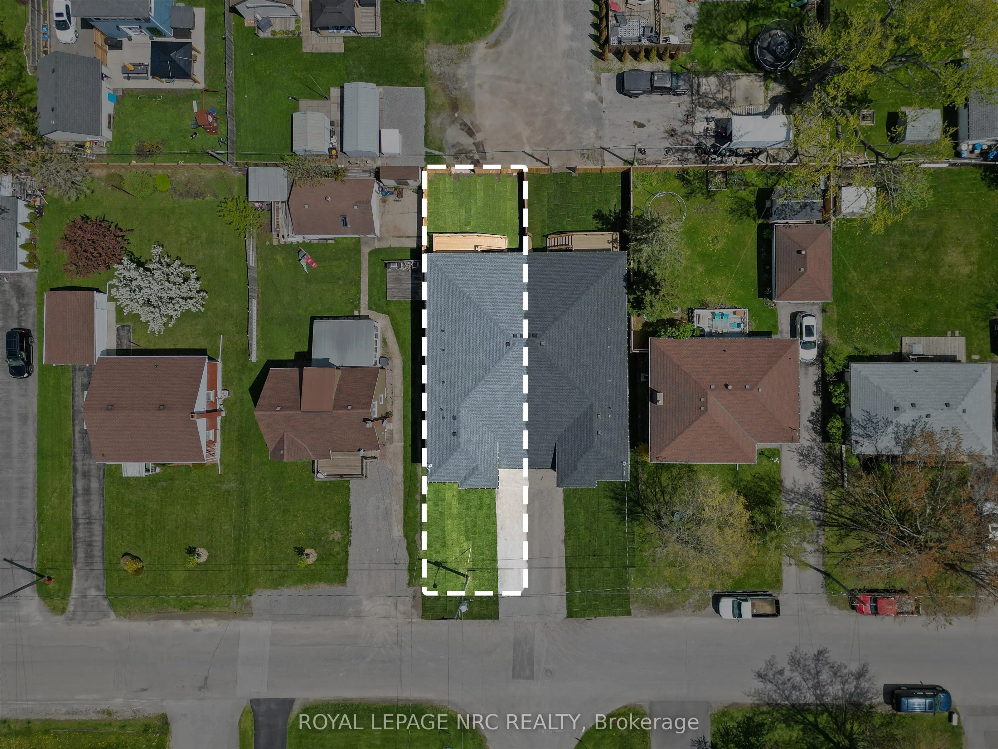 230 Knoll Street