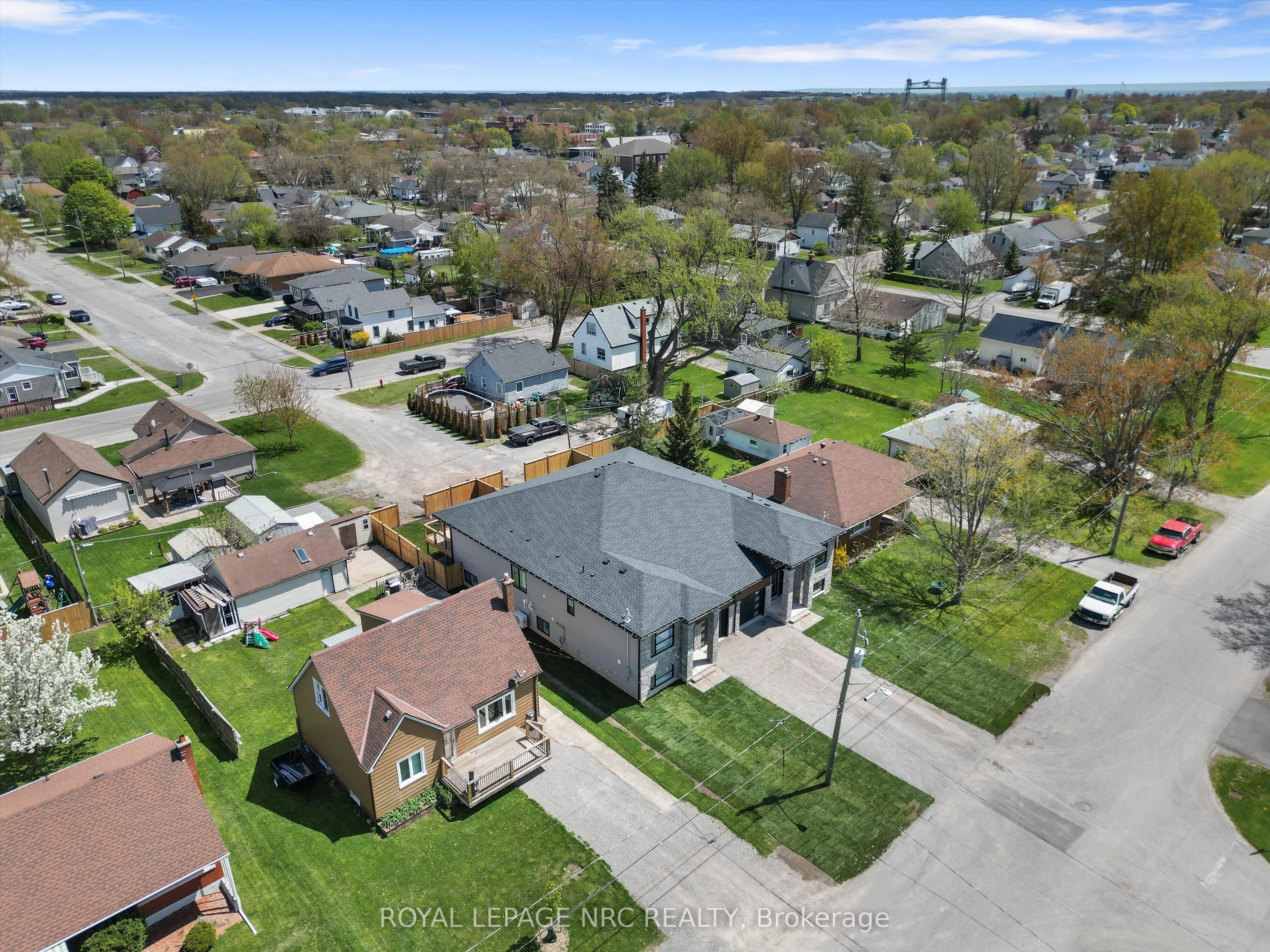 230 Knoll Street