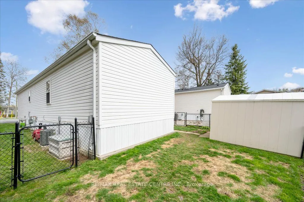 22 Olympia Avenue Pvt Avenue, #0