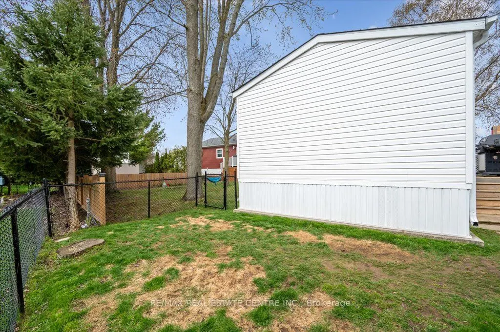 22 Olympia Avenue Pvt Avenue, #0