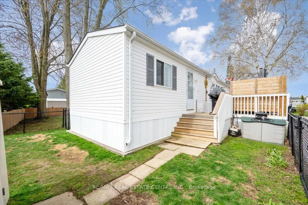 22 Olympia Avenue Pvt Avenue, #0