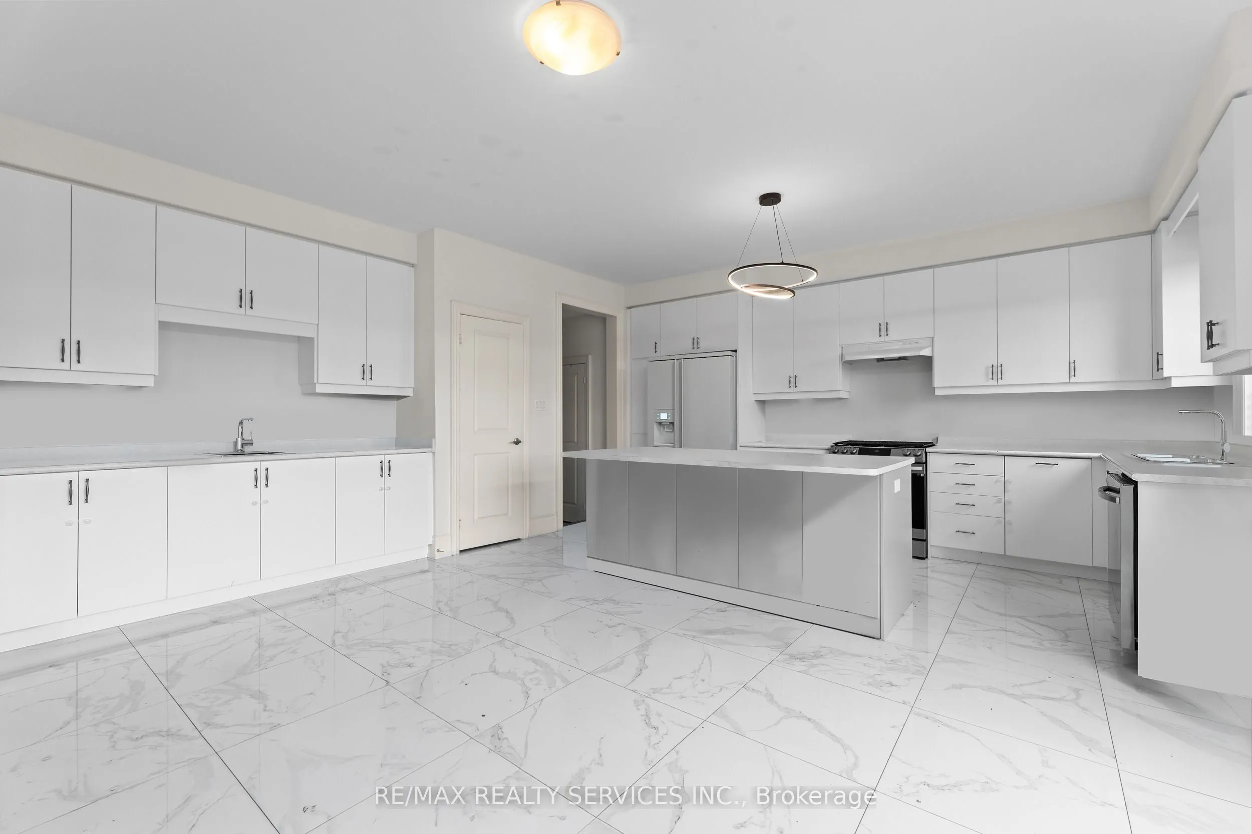 229 Agro Street